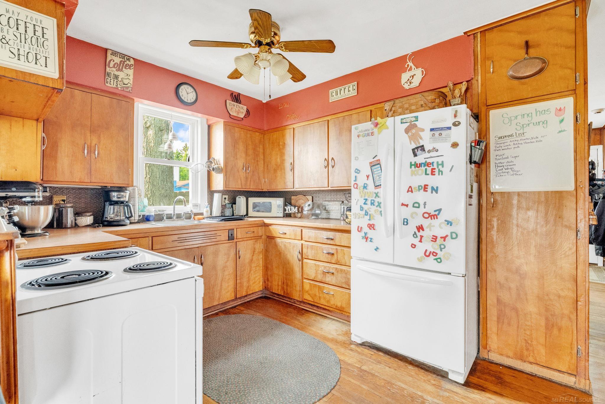 8941 & 8943 Lakeshore Road, Lexington, MI, 48450