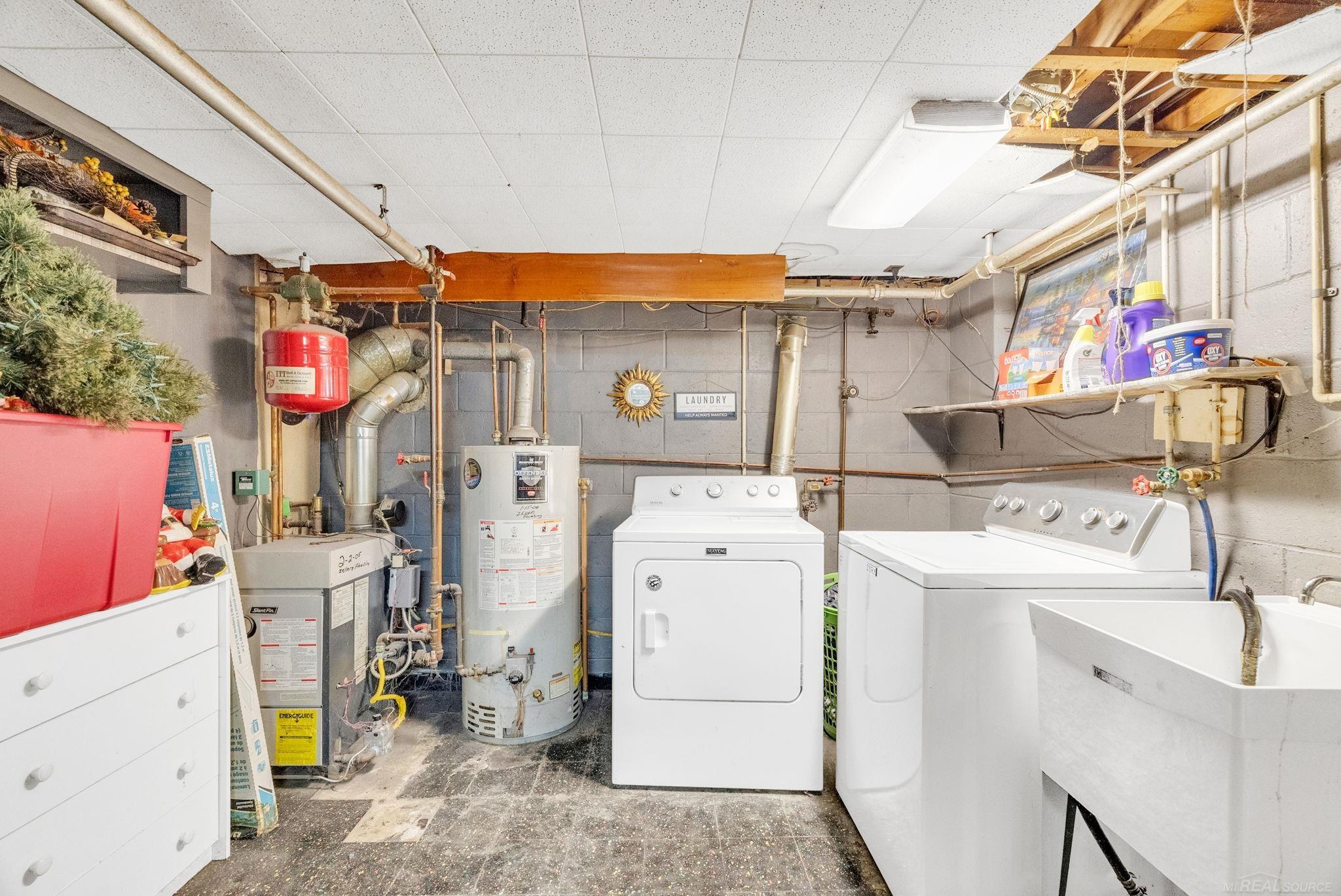 8941 & 8943 Lakeshore Road, Lexington, MI, 48450