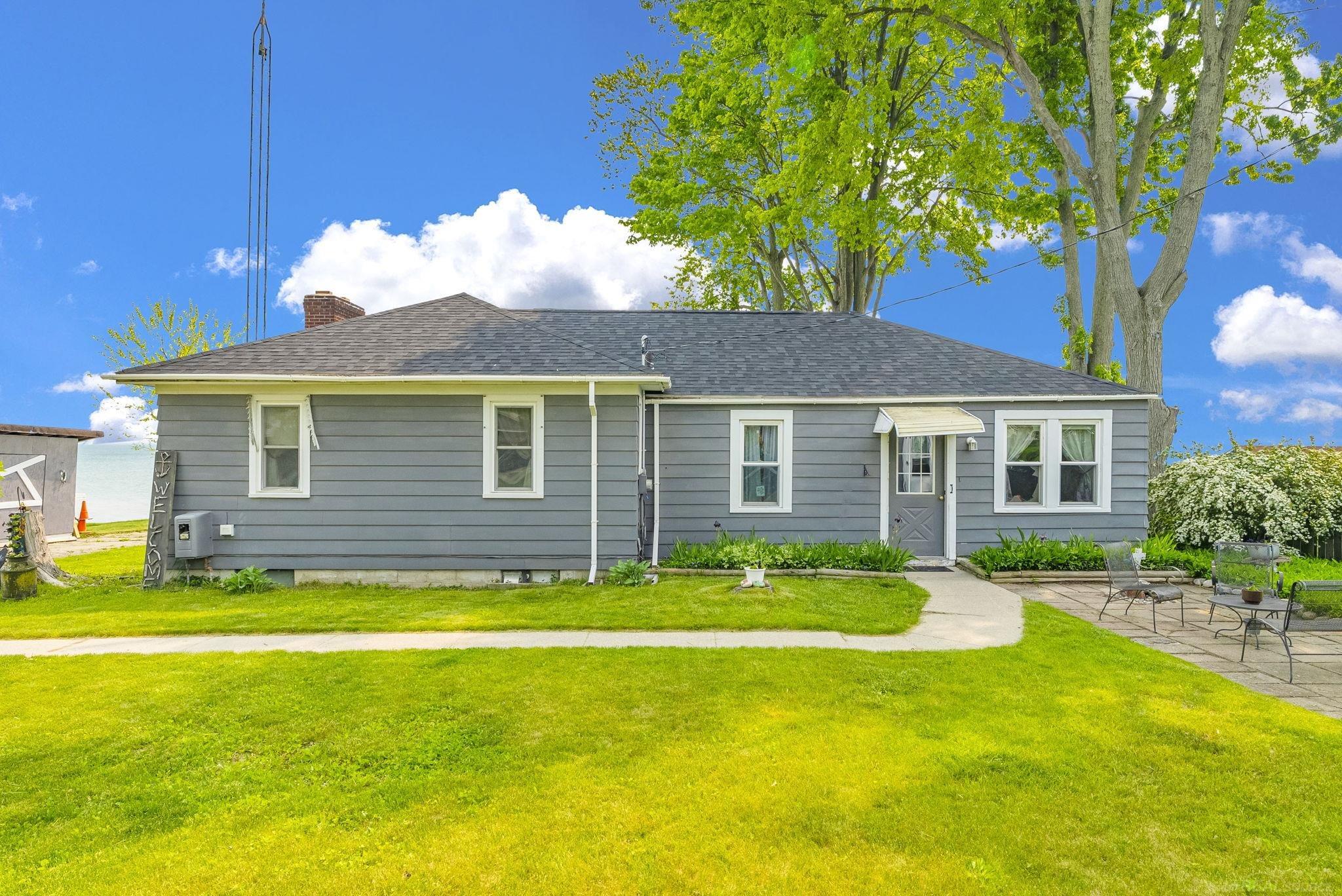 8941 & 8943 Lakeshore Road, Lexington, MI, 48450