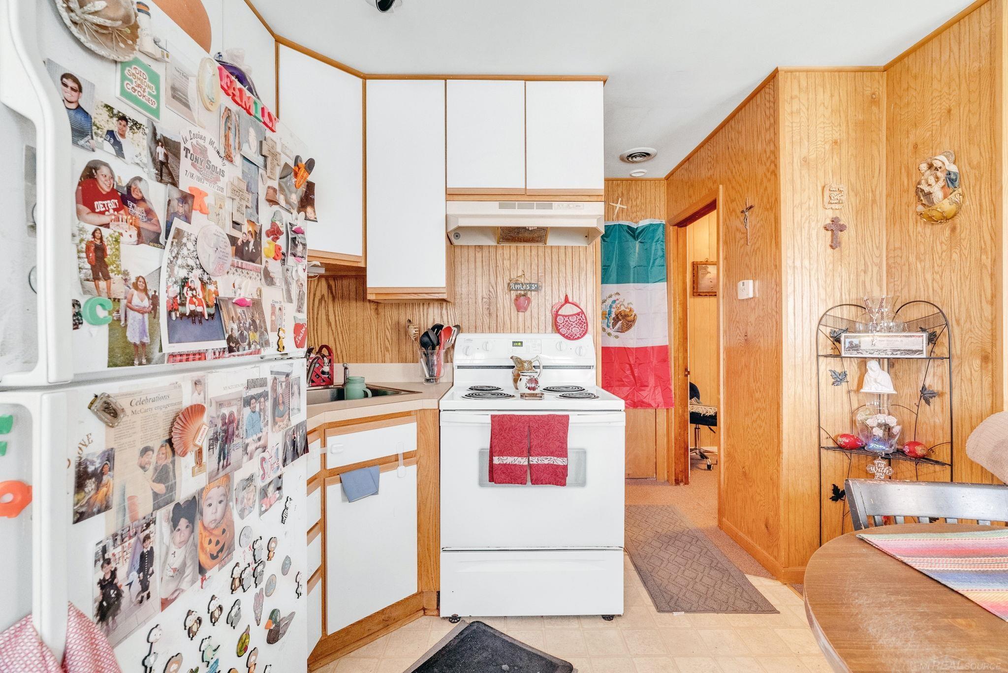 8941 & 8943 Lakeshore Road, Lexington, MI, 48450