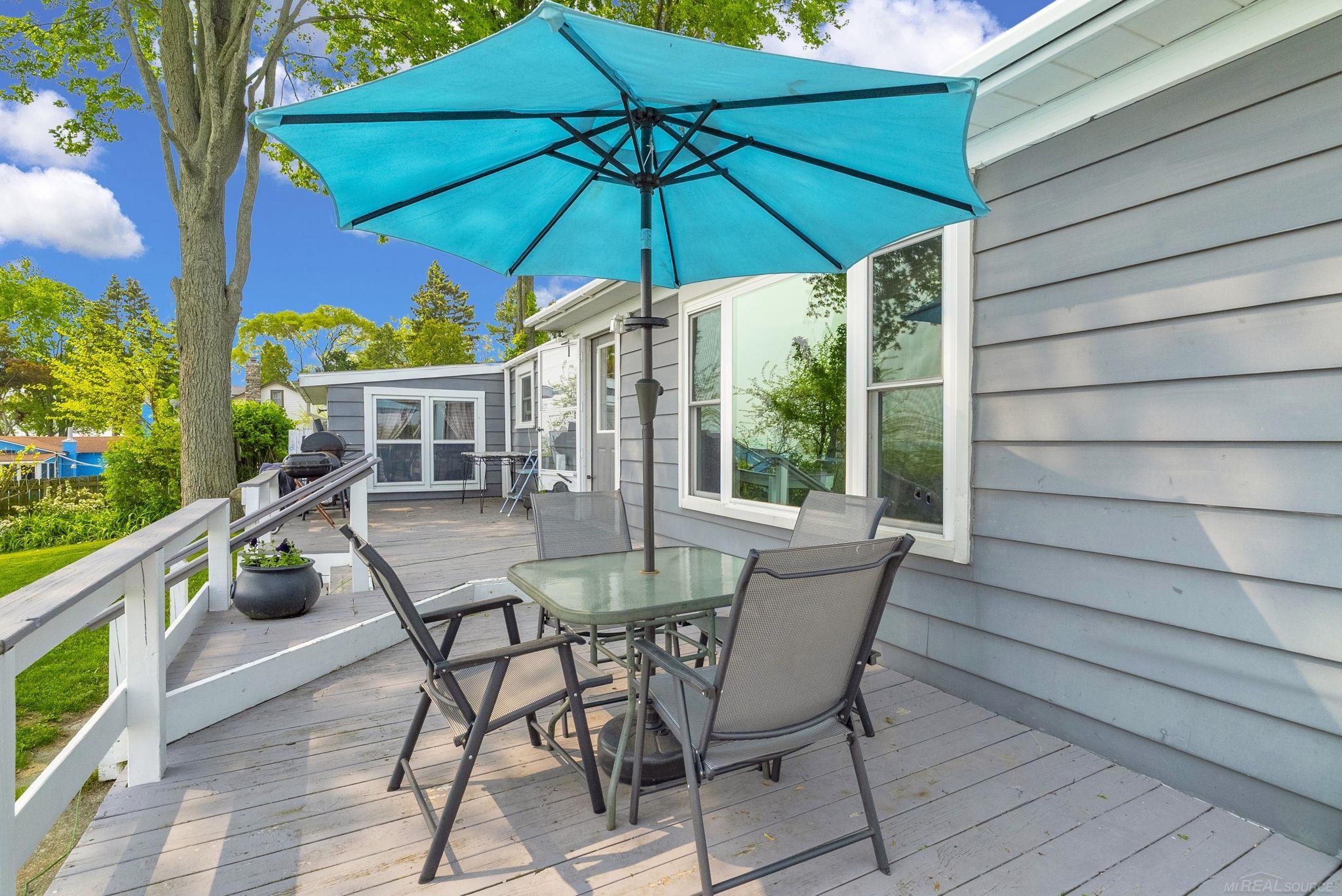 8941 & 8943 Lakeshore Road, Lexington, MI, 48450