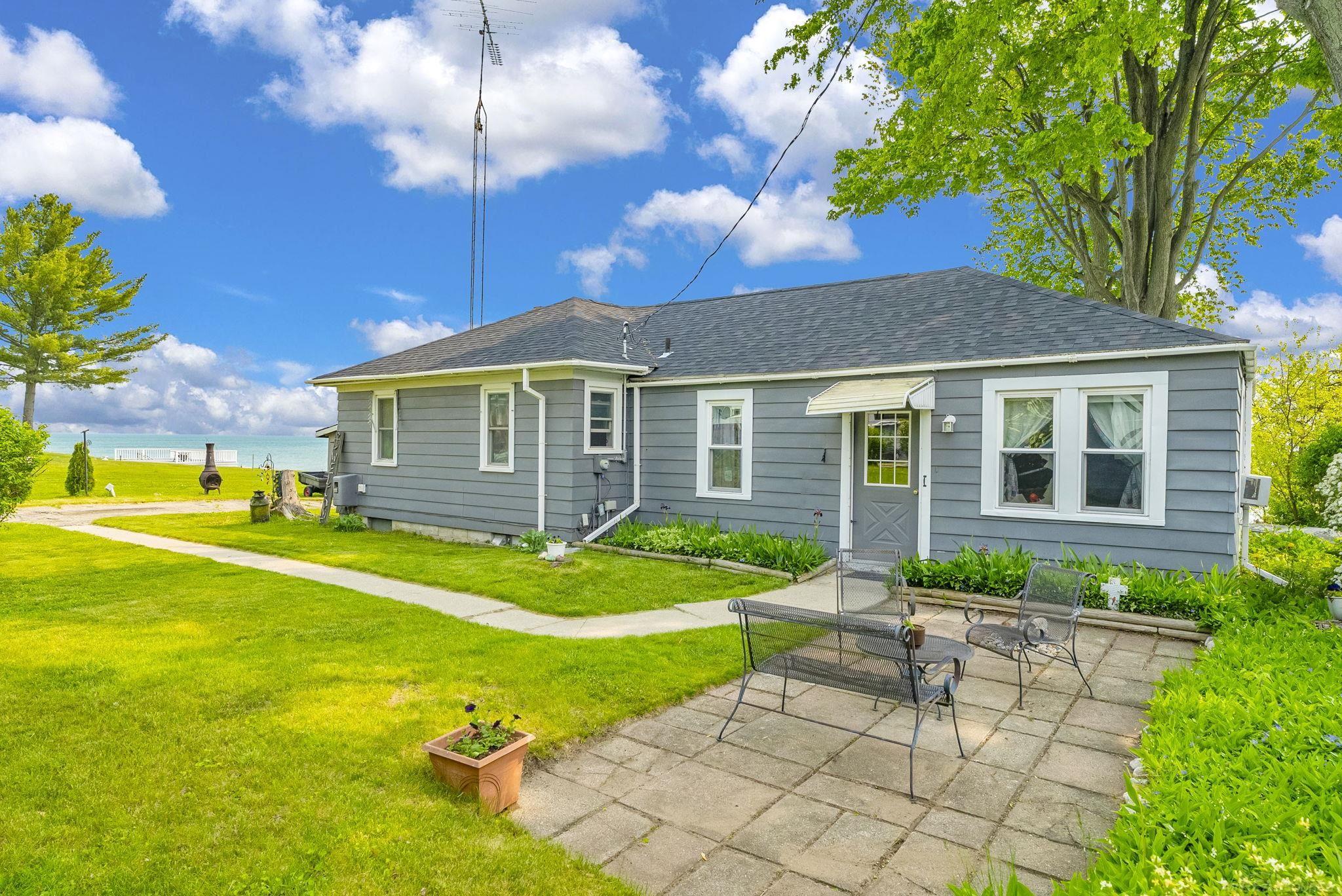 8941 & 8943 Lakeshore Road, Lexington, MI, 48450