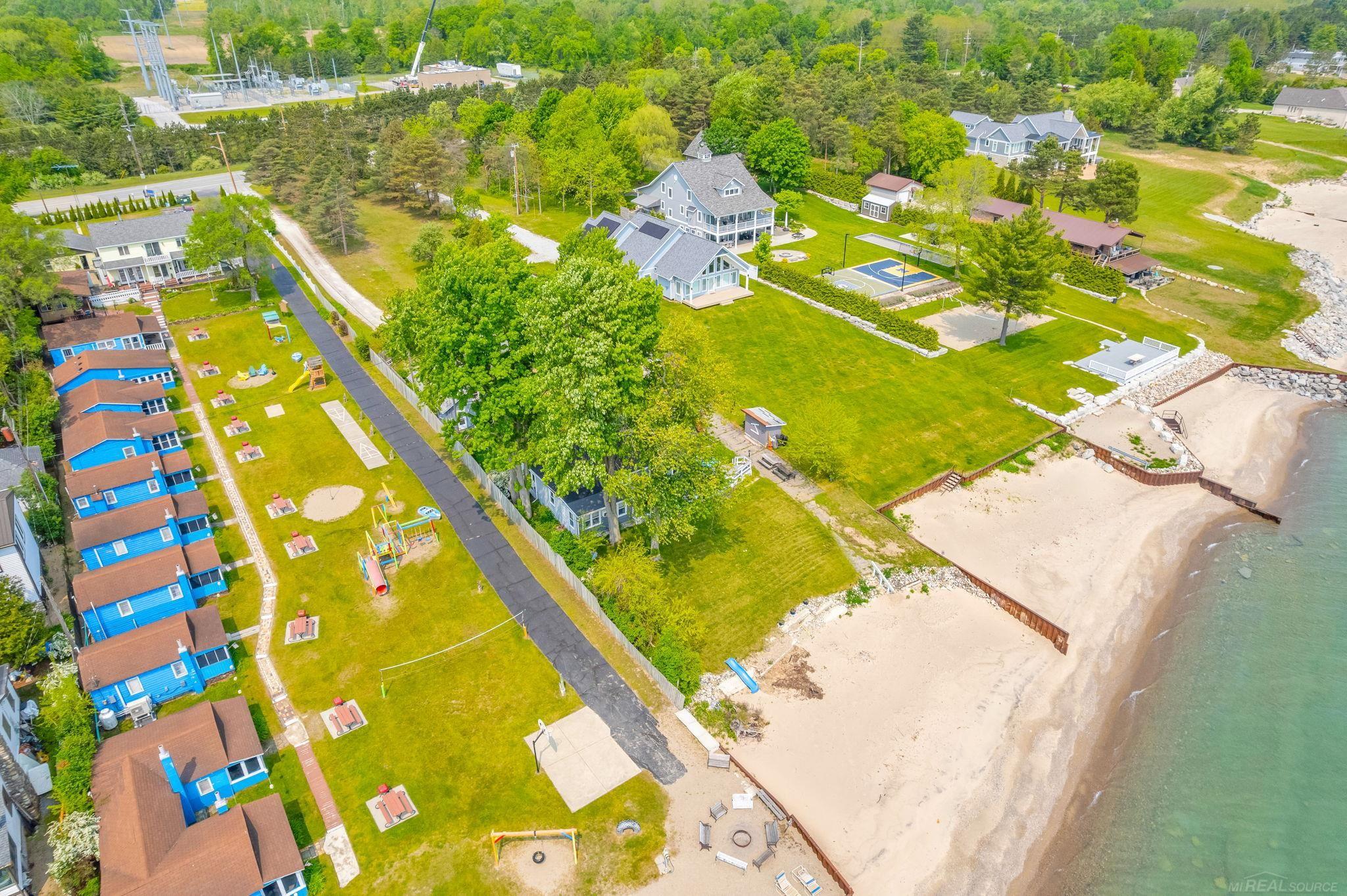 8941 & 8943 Lakeshore Road, Lexington, MI, 48450