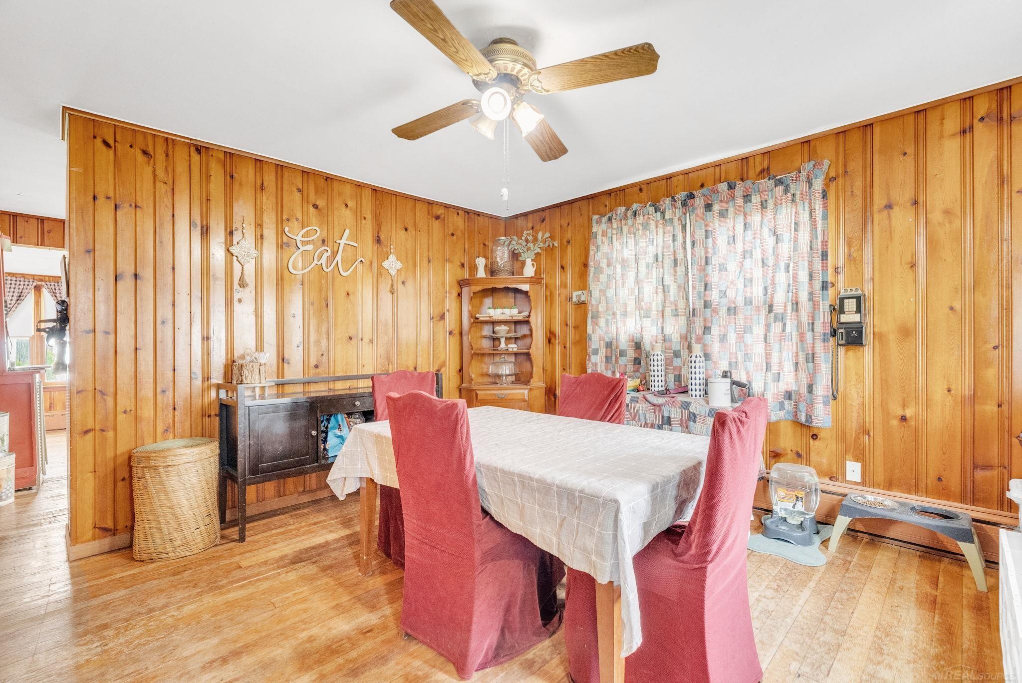 8941 & 8943 Lakeshore Road, Lexington, MI, 48450