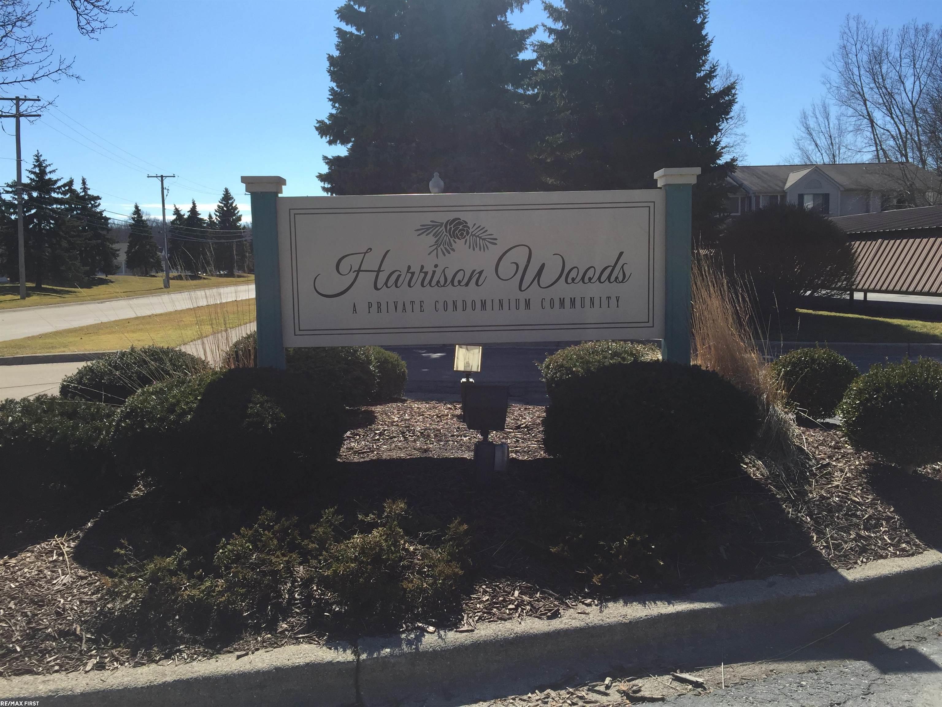 Homes for sale in Macomb, MI | 27594 Harrison Woods Ln, Macomb, MI 48045 | MLS# 58050178296