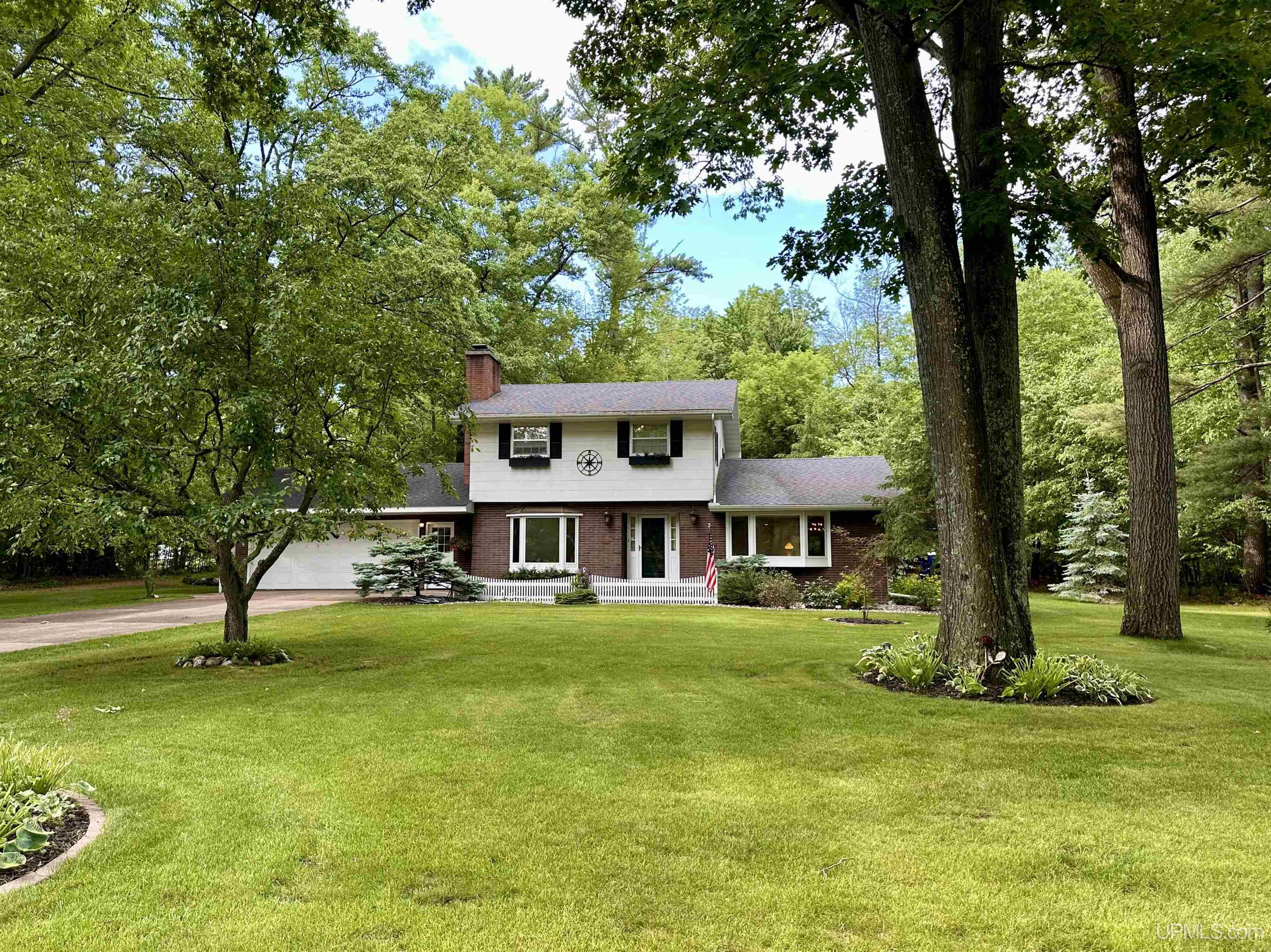 W8660 Orchard Street