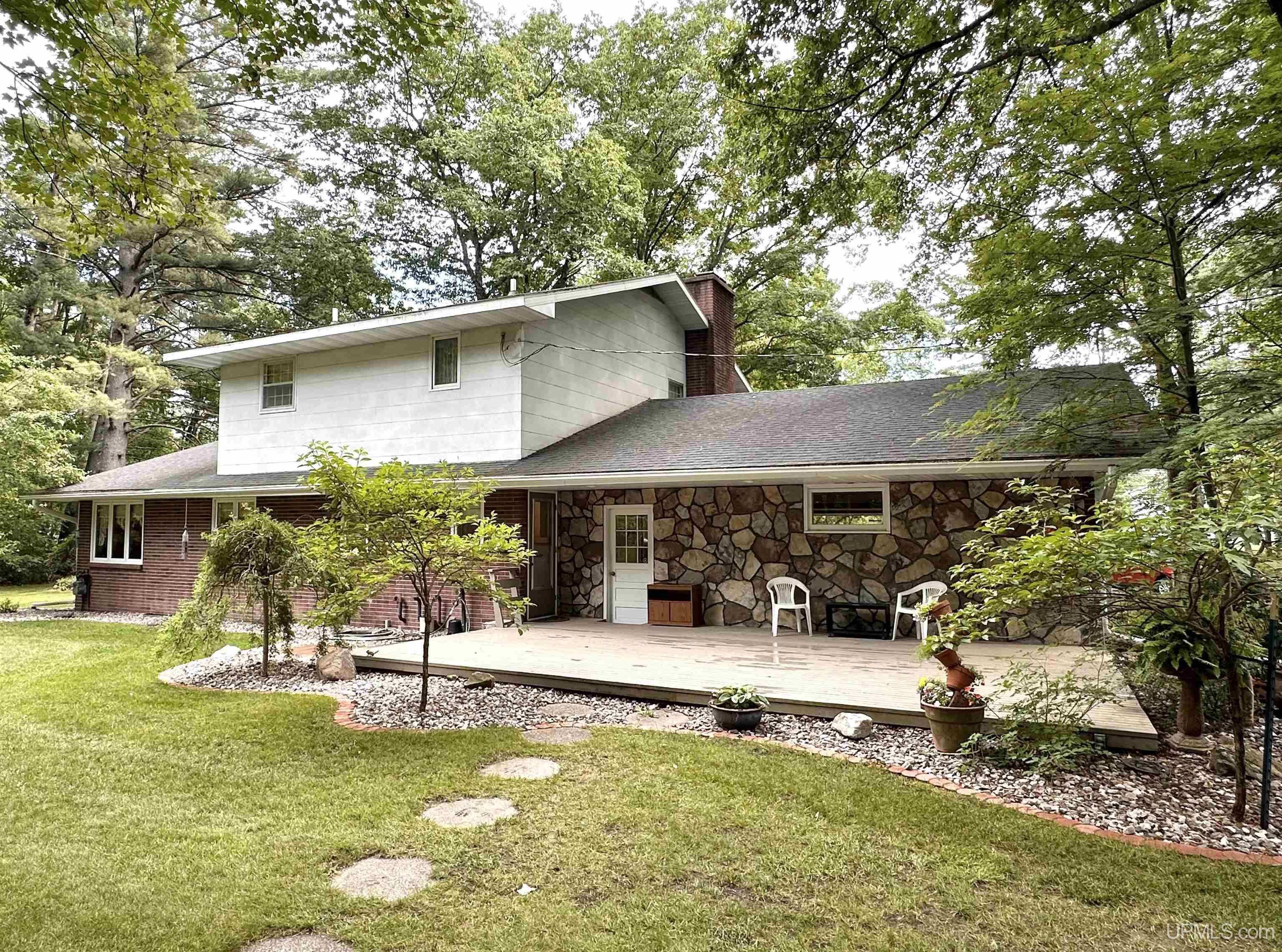 W8660 Orchard Street