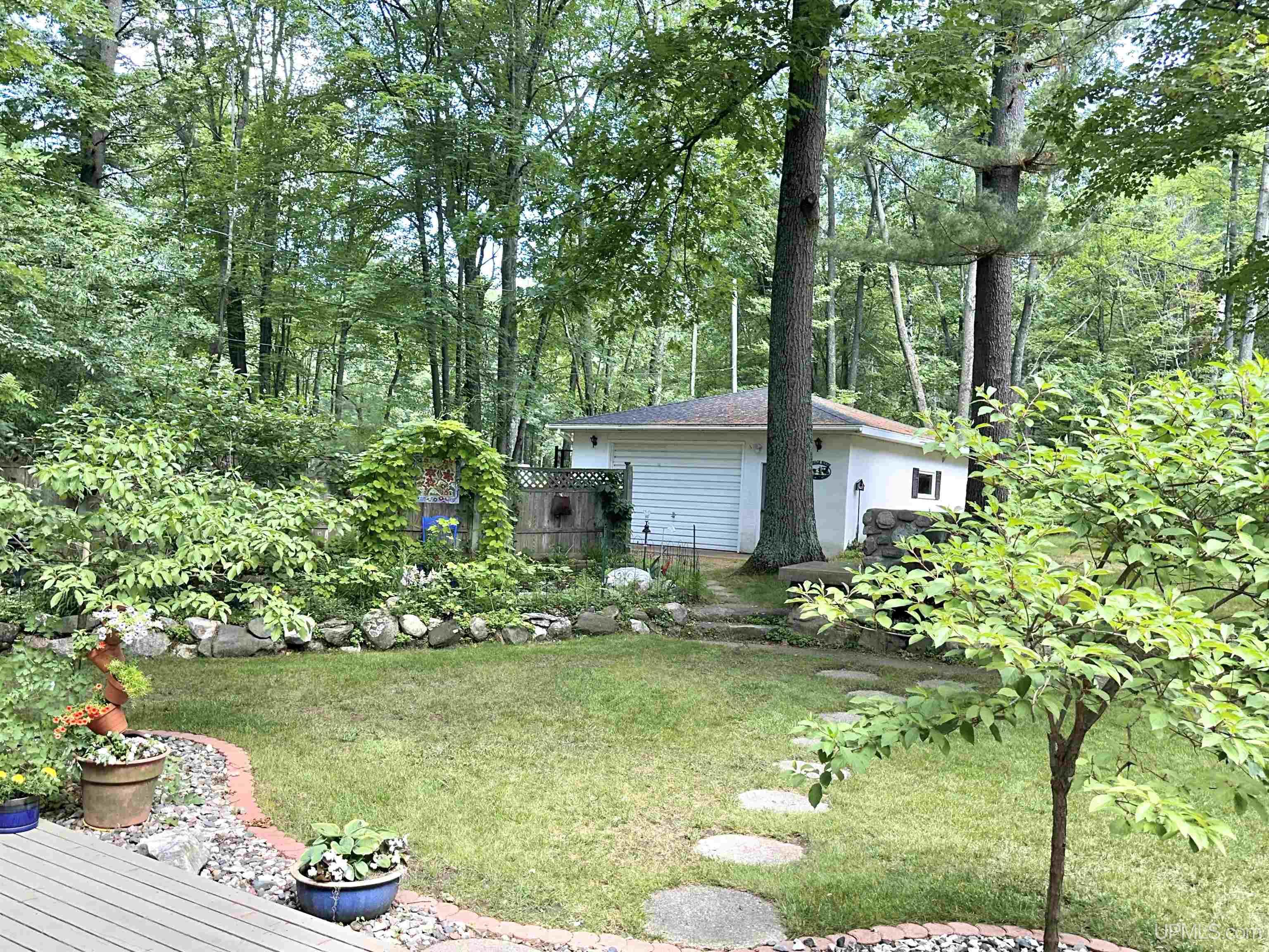 W8660 Orchard Street