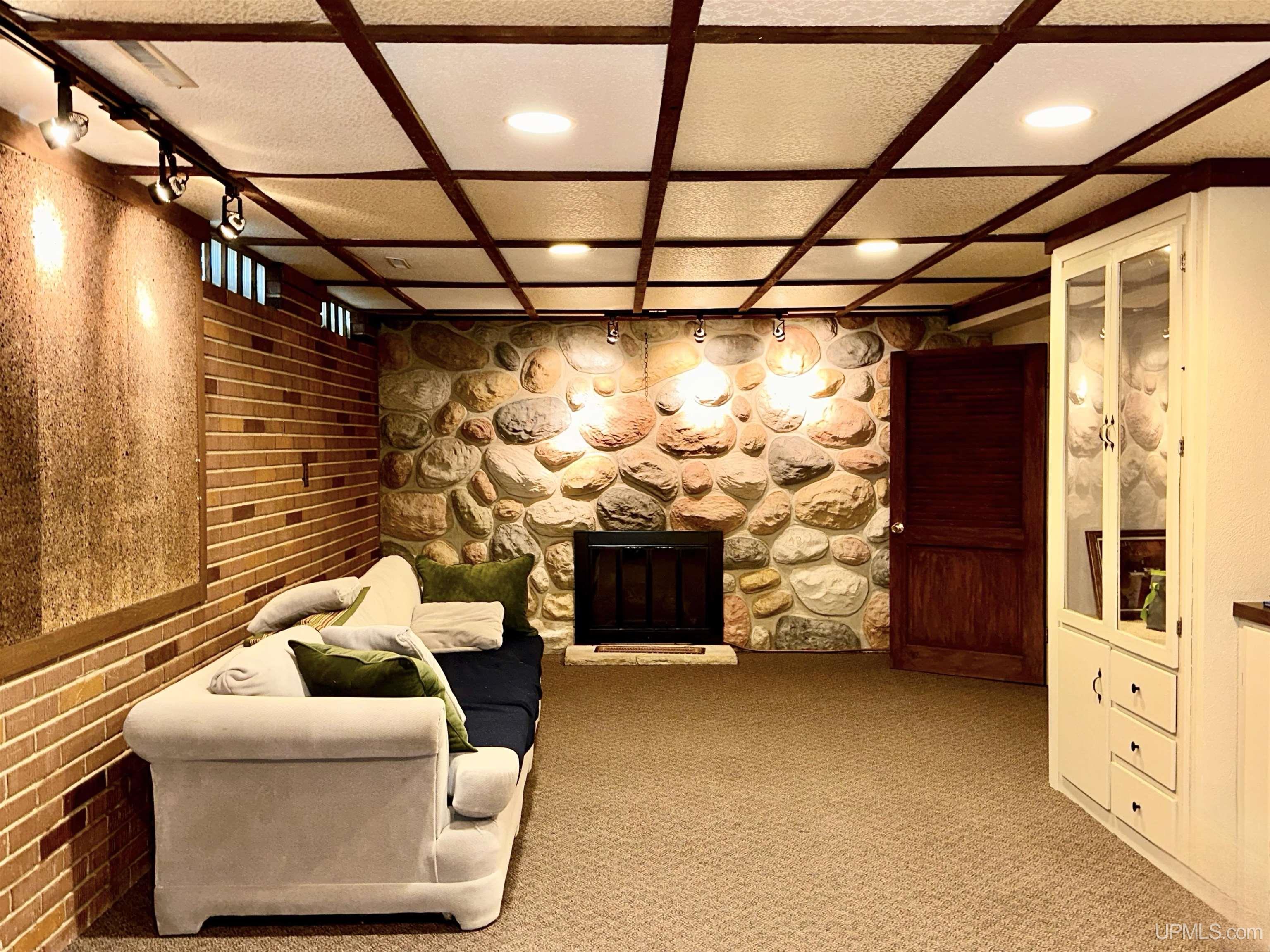 W8660 Orchard Street