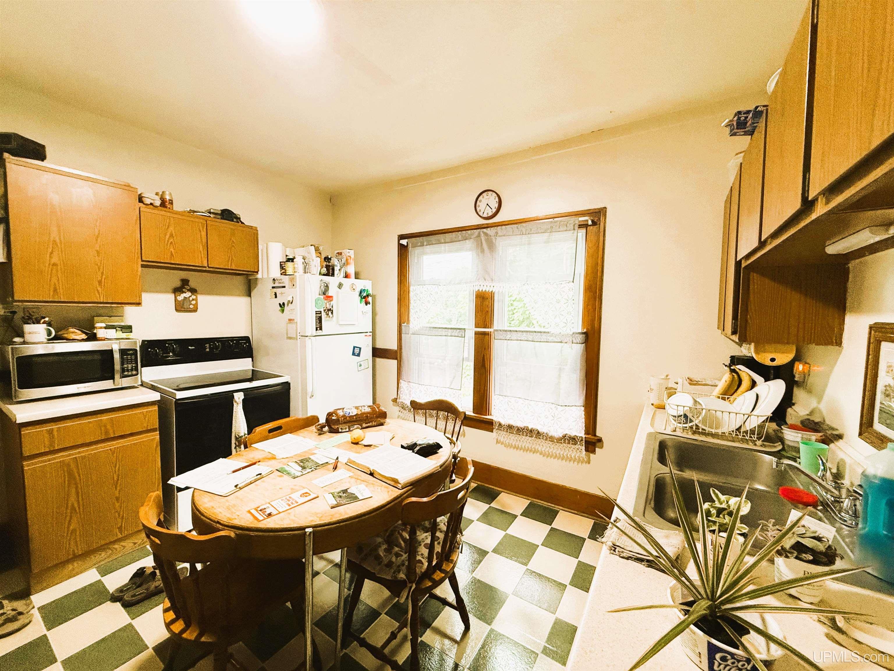 212 Iron Street UNIT 4, Norway, MI, 49870