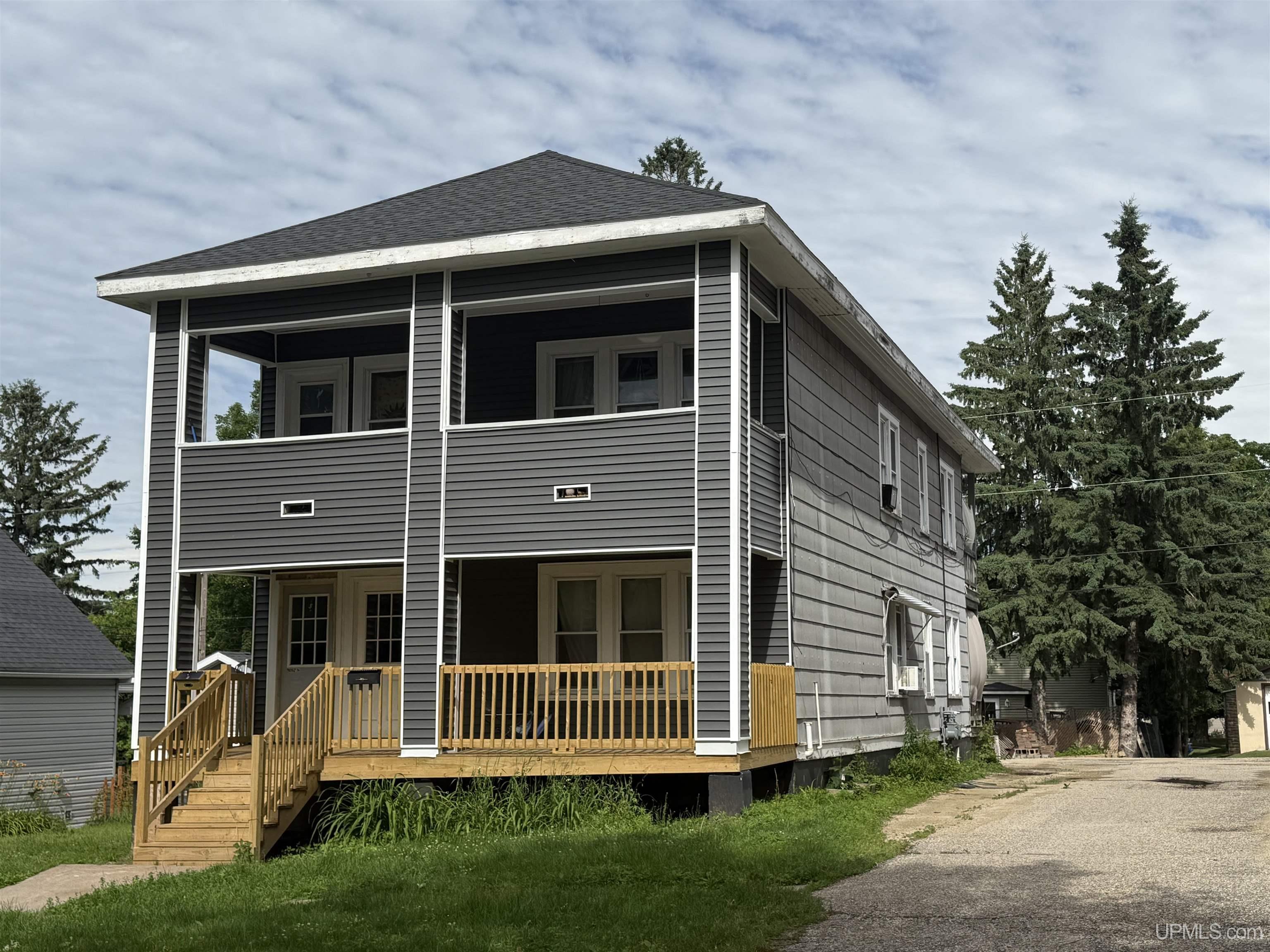212 Iron Street UNIT 4, Norway, MI, 49870