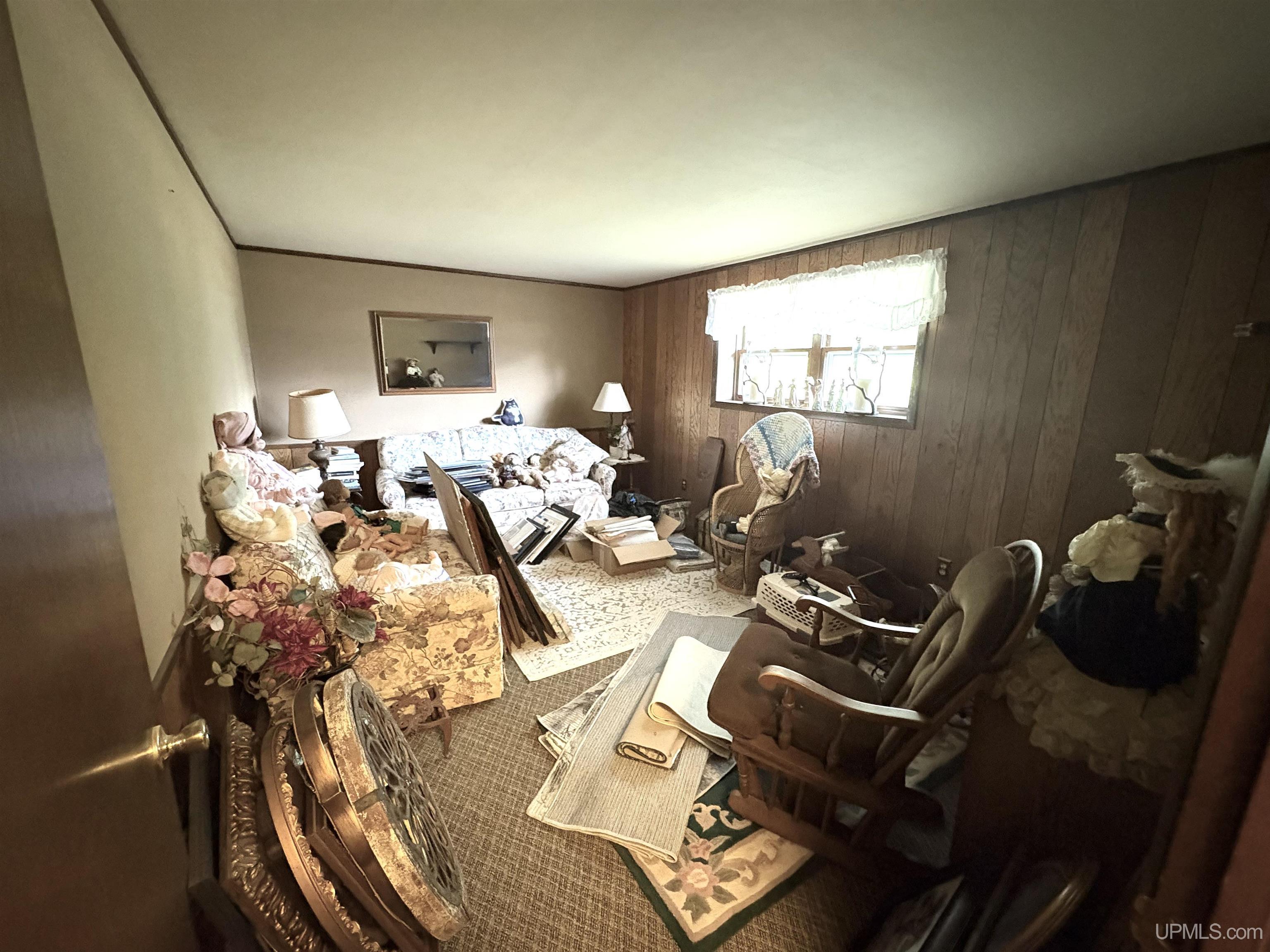 901 Colleen Circle Drive