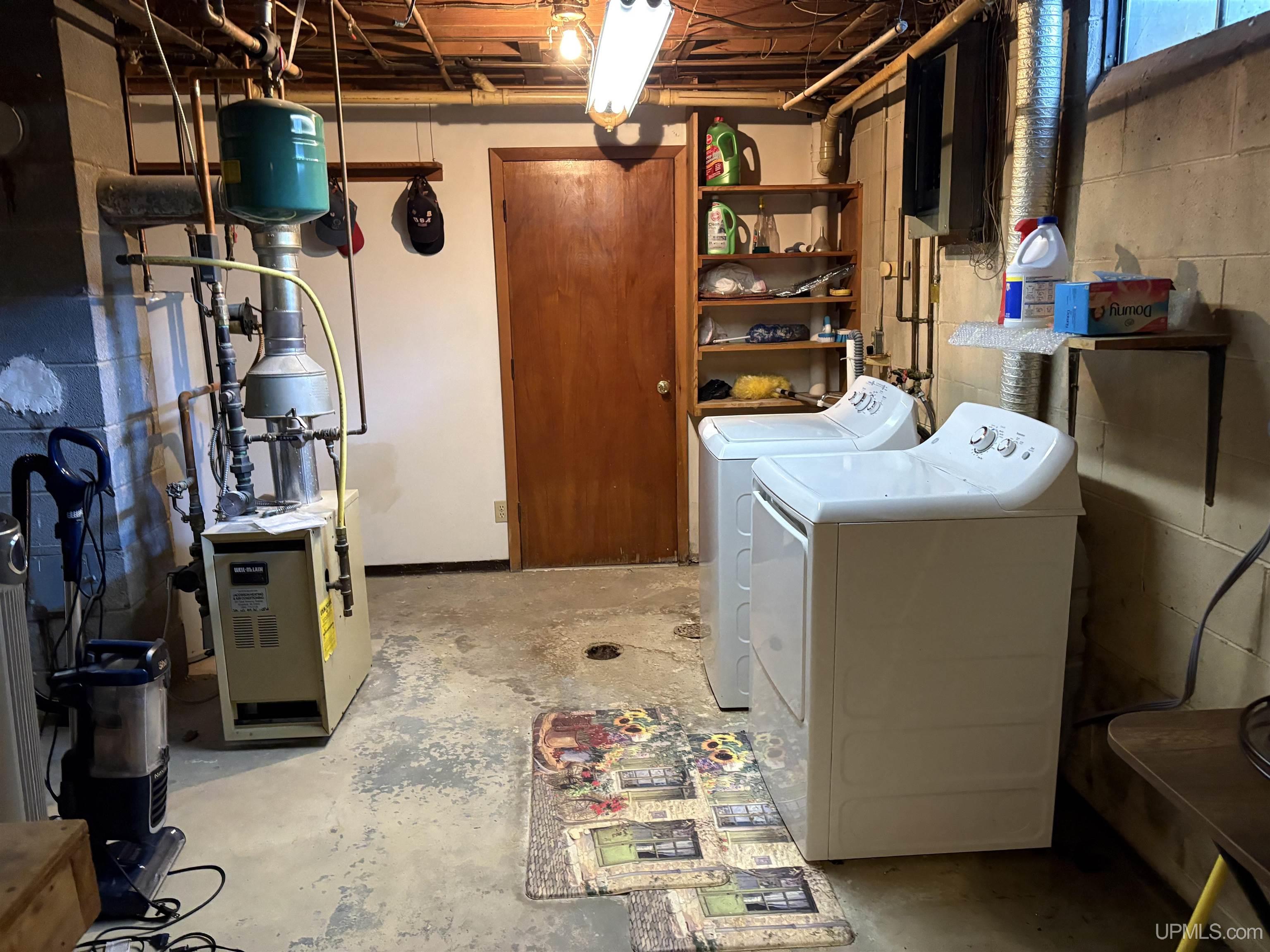 901 Colleen Circle Drive