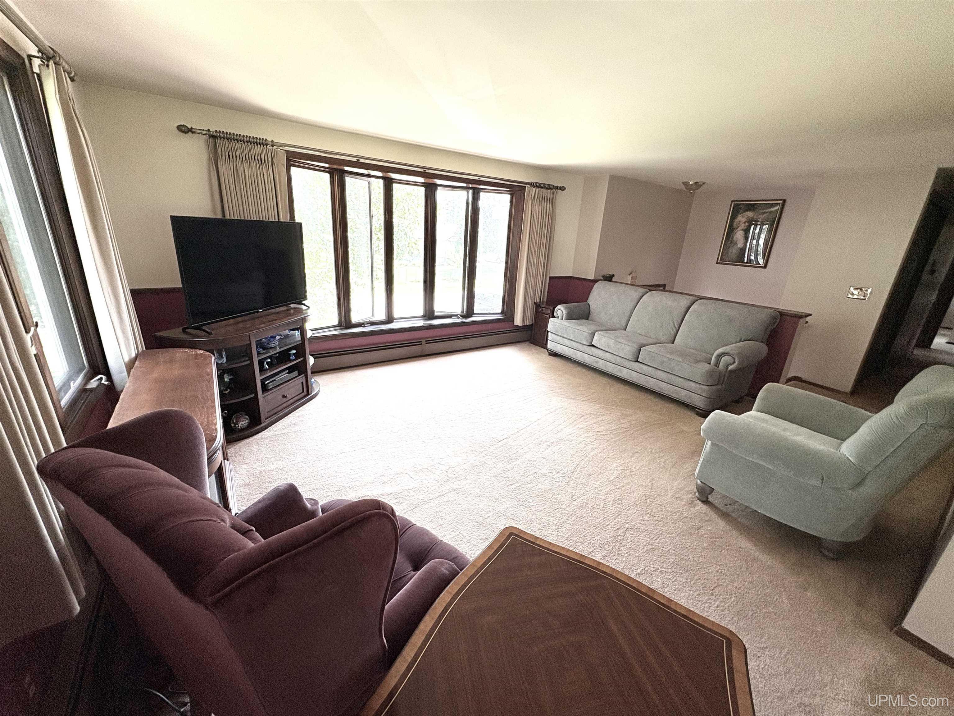 901 Colleen Circle Drive