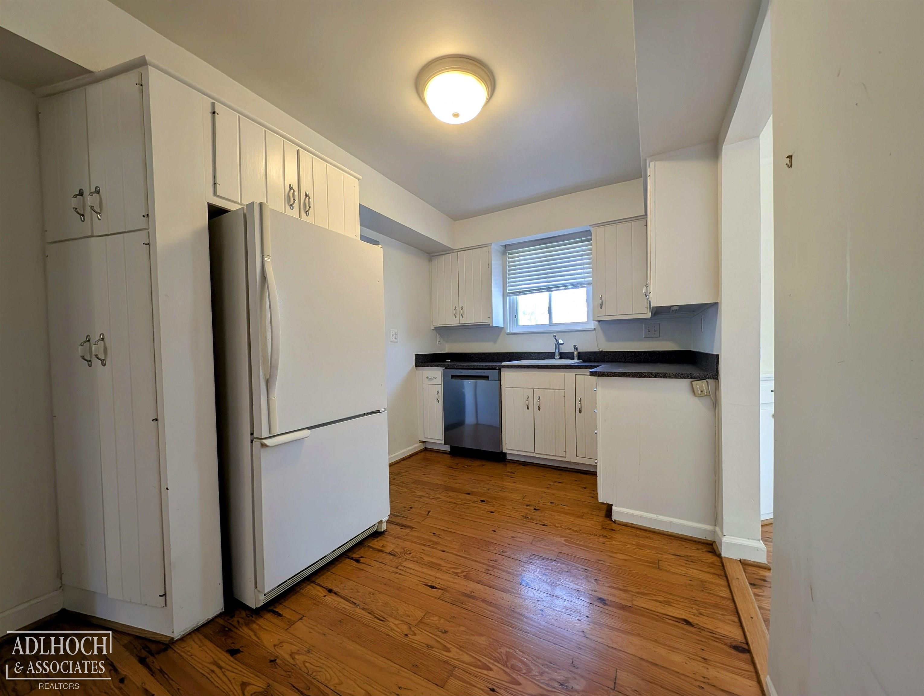 1292 Hampton