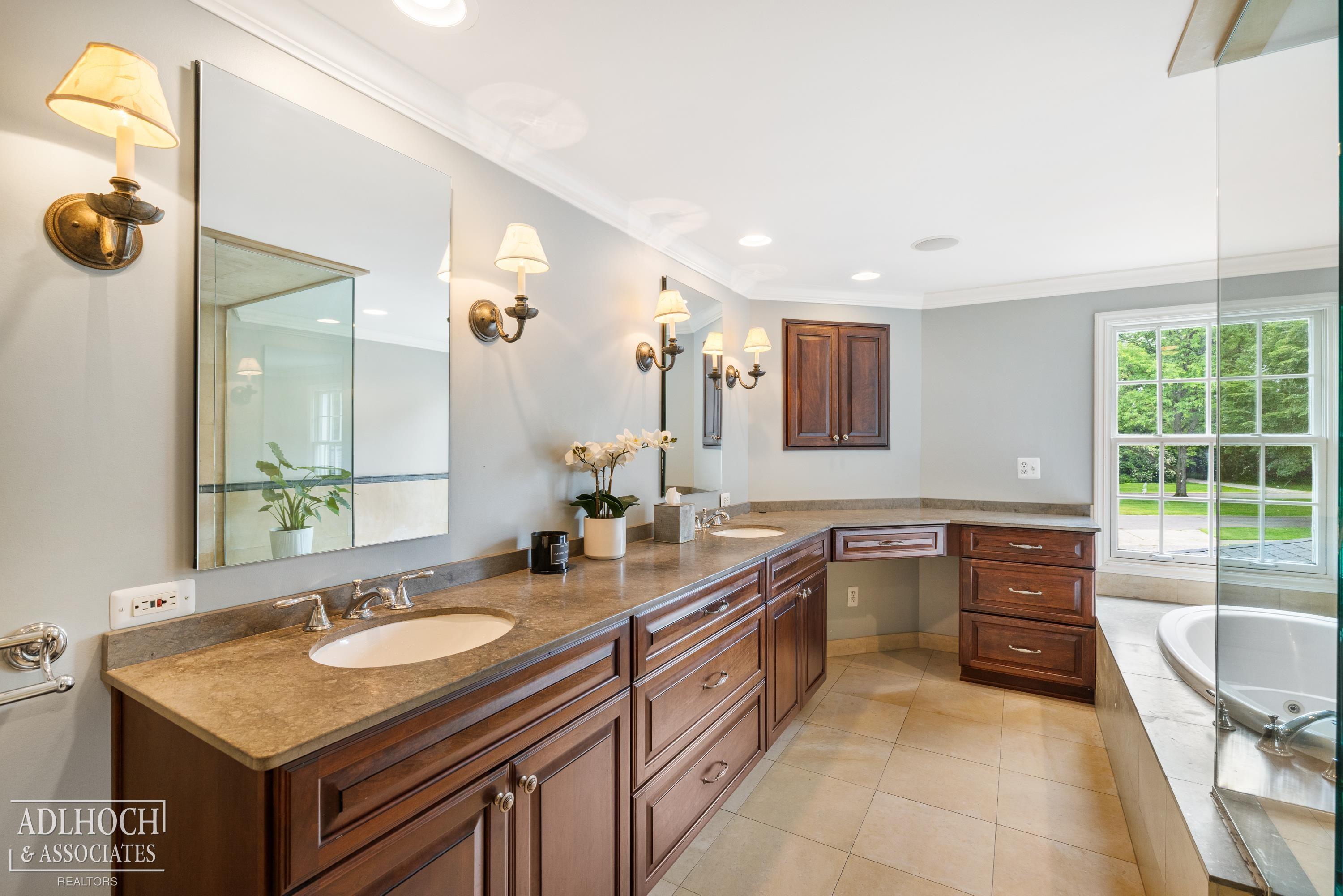 15345 Windmill Pointe