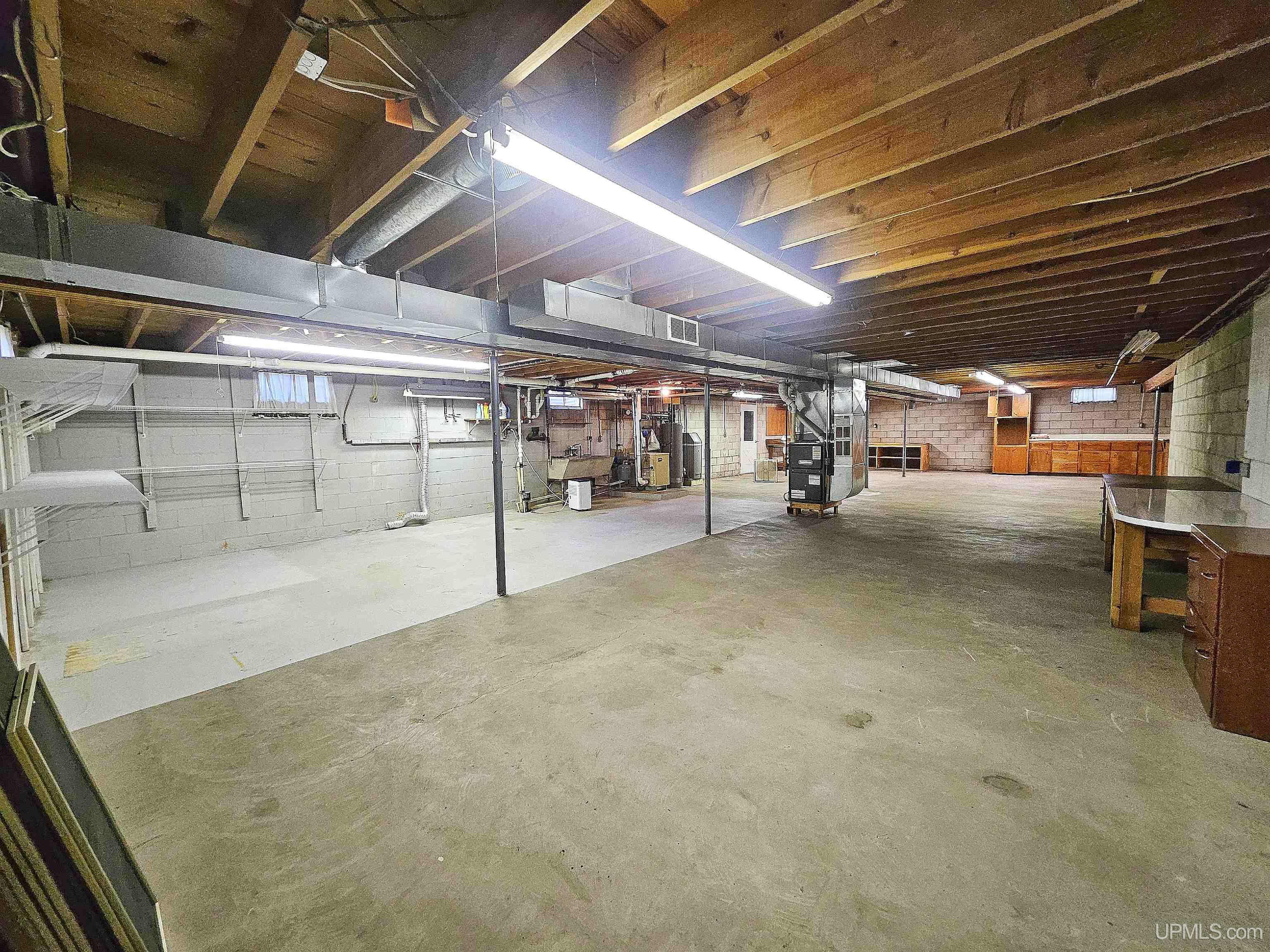 3530 Pine Street