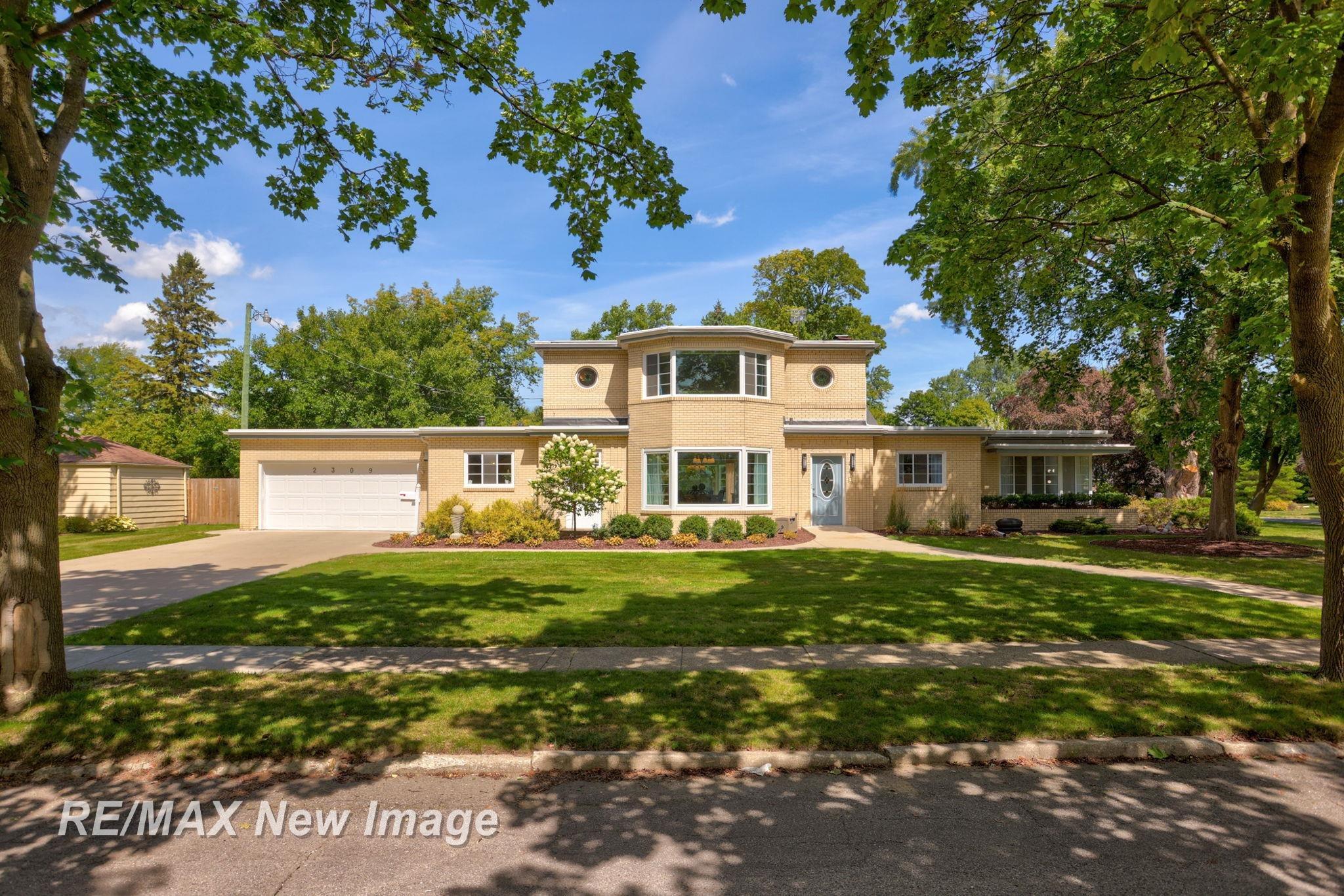 Homes for sale in Bay City City Bay, MI | 2309 Nurmi Dr, Bay City City Bay, MI 48708 | MLS# 61050186776