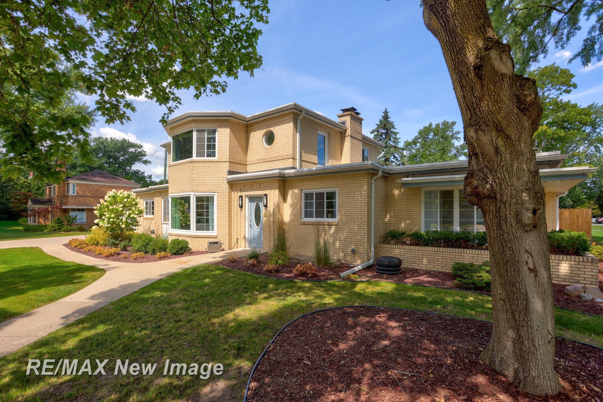 Homes for sale in Bay City City Bay, MI | 2309 Nurmi Dr, Bay City City Bay, MI 48708 | MLS# 61050186776