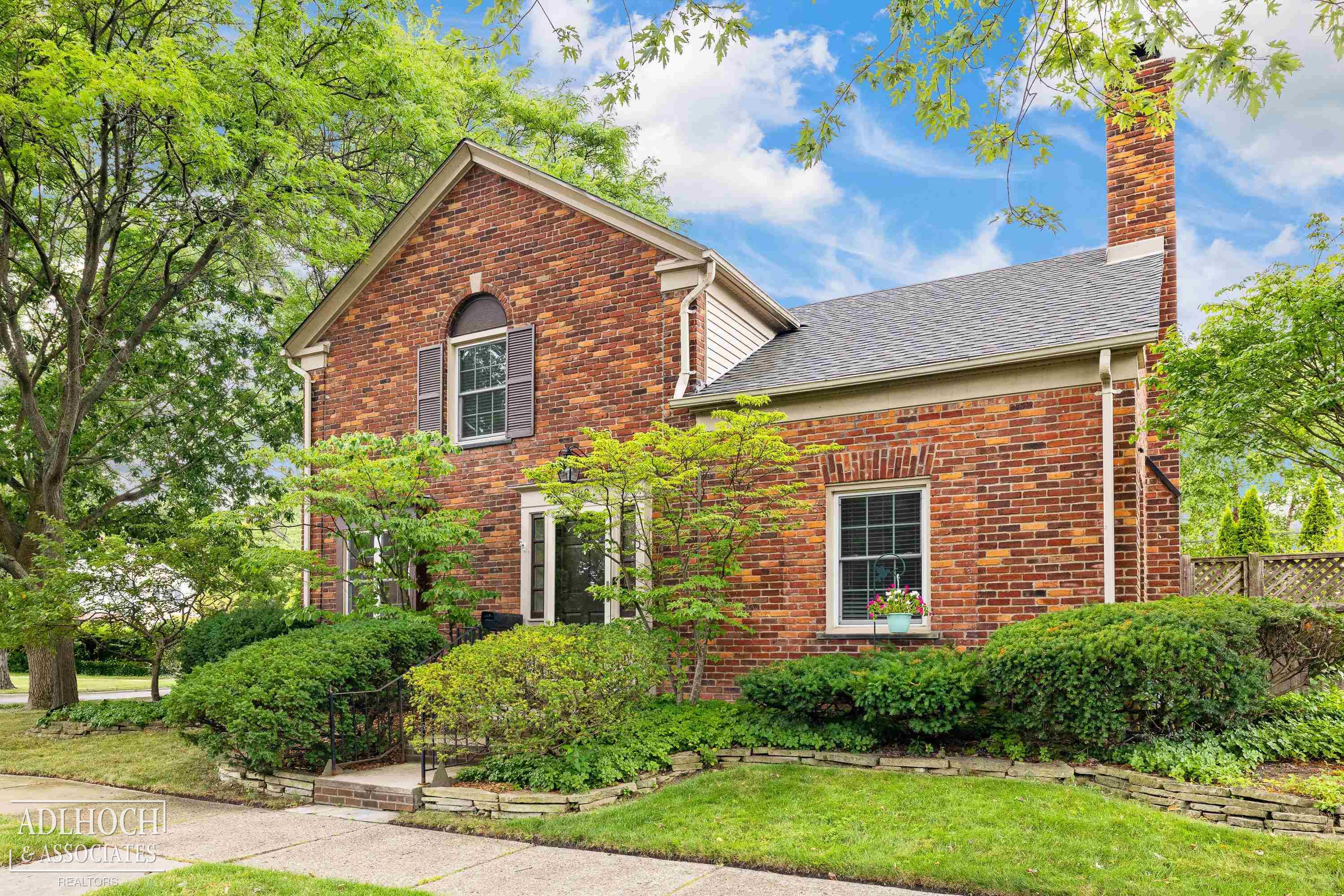 380 Merriweather