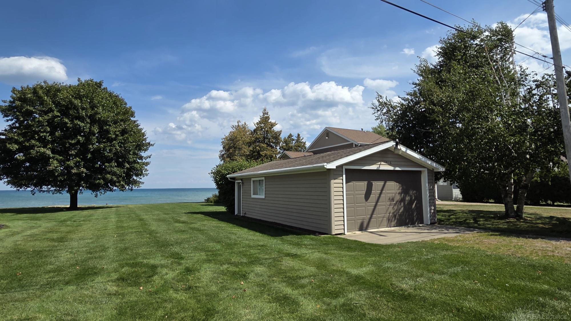 1050 Lakeside Drive, Port Sanilac, MI, 48469