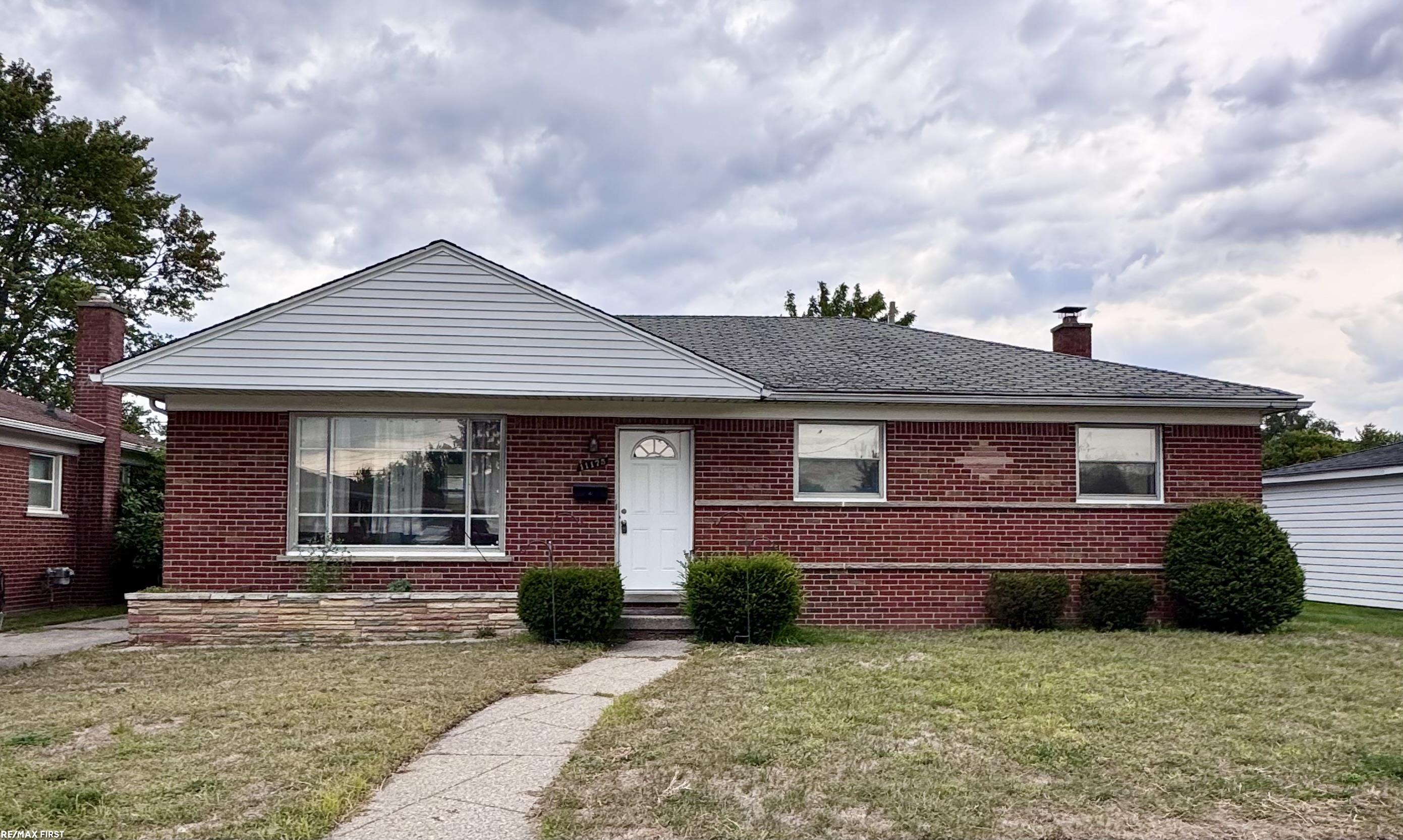 11175 Sunburst AVE WarrenCity_Macomb Michigan 48089