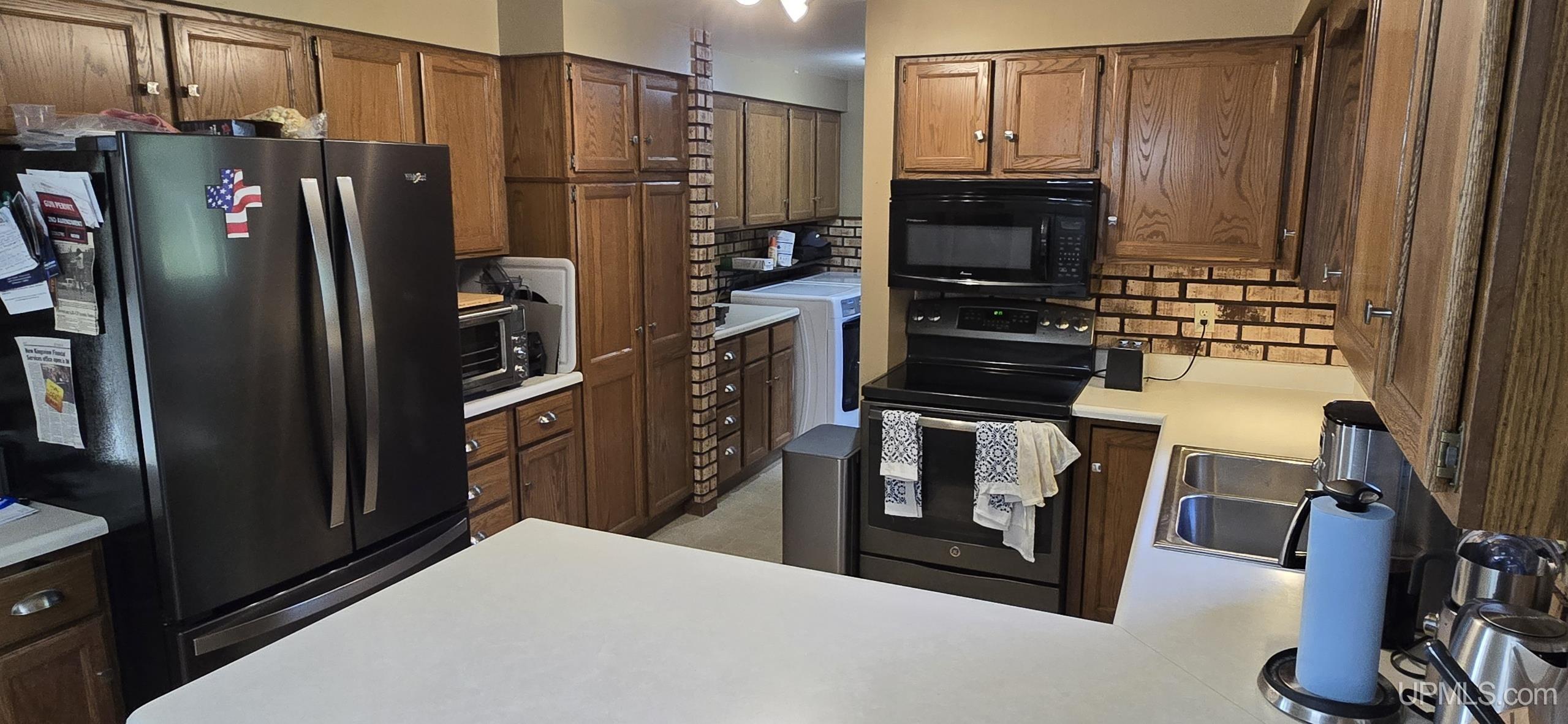 N3700 N Motts Landing Drive