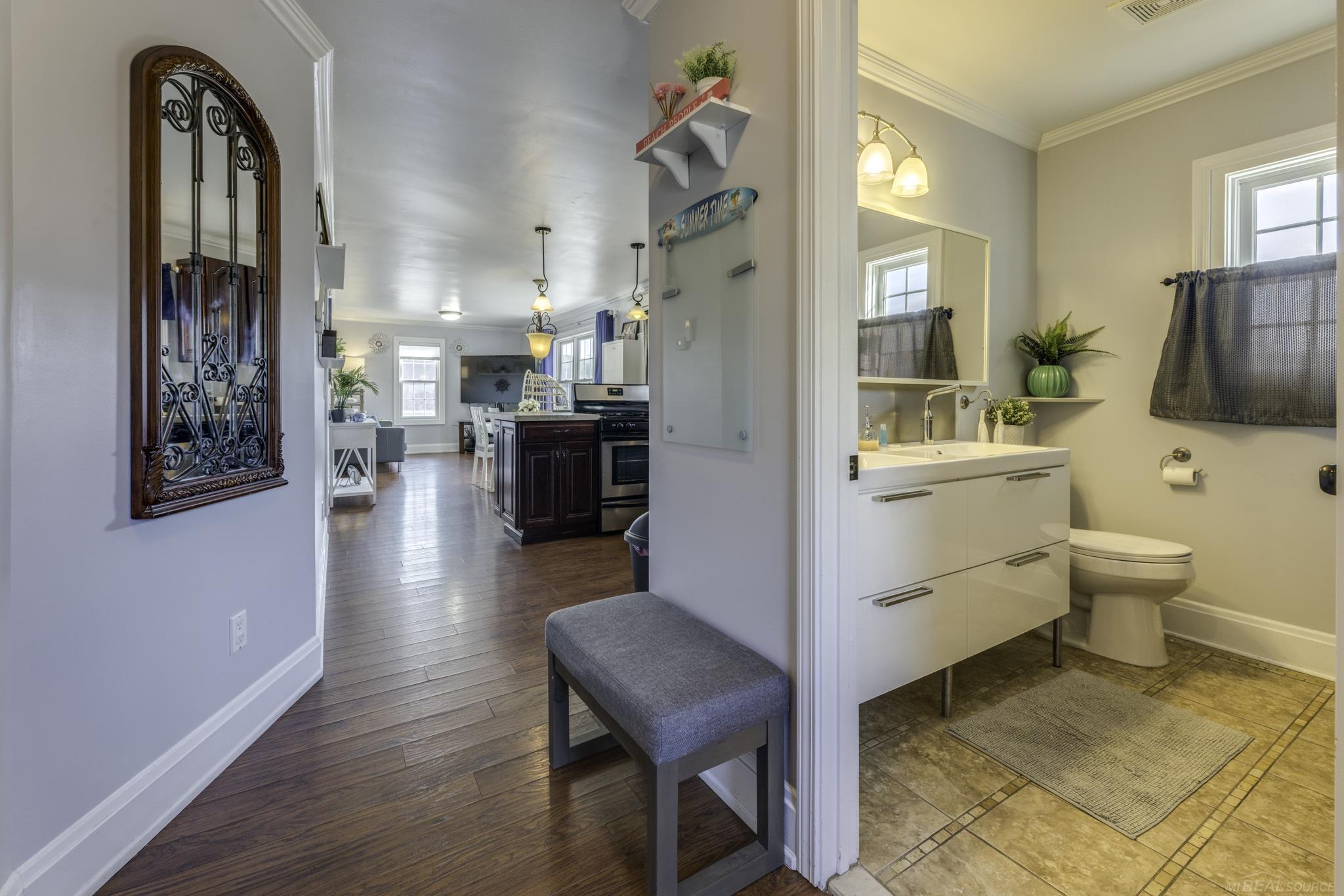 5520 Main Street, Lexington, MI, 48450