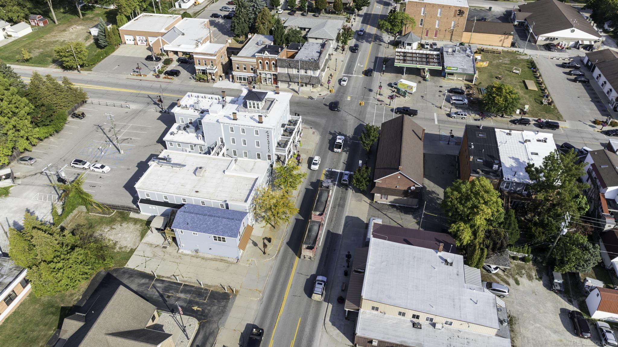 5520 Main Street, Lexington, MI, 48450