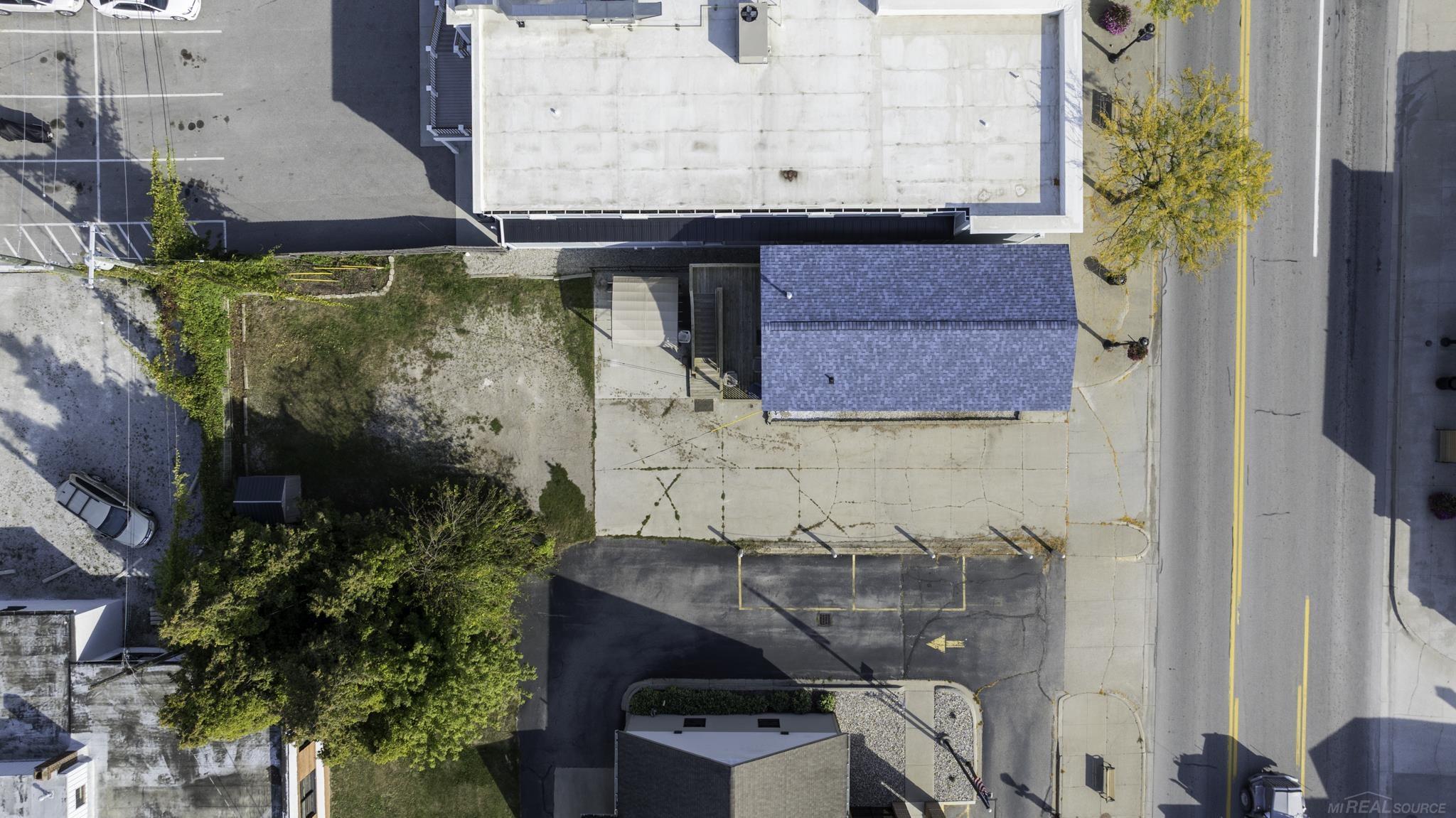 5520 Main Street, Lexington, MI, 48450