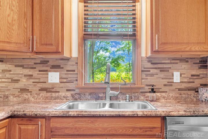 4204 Peck Road, Croswell, MI, 48422