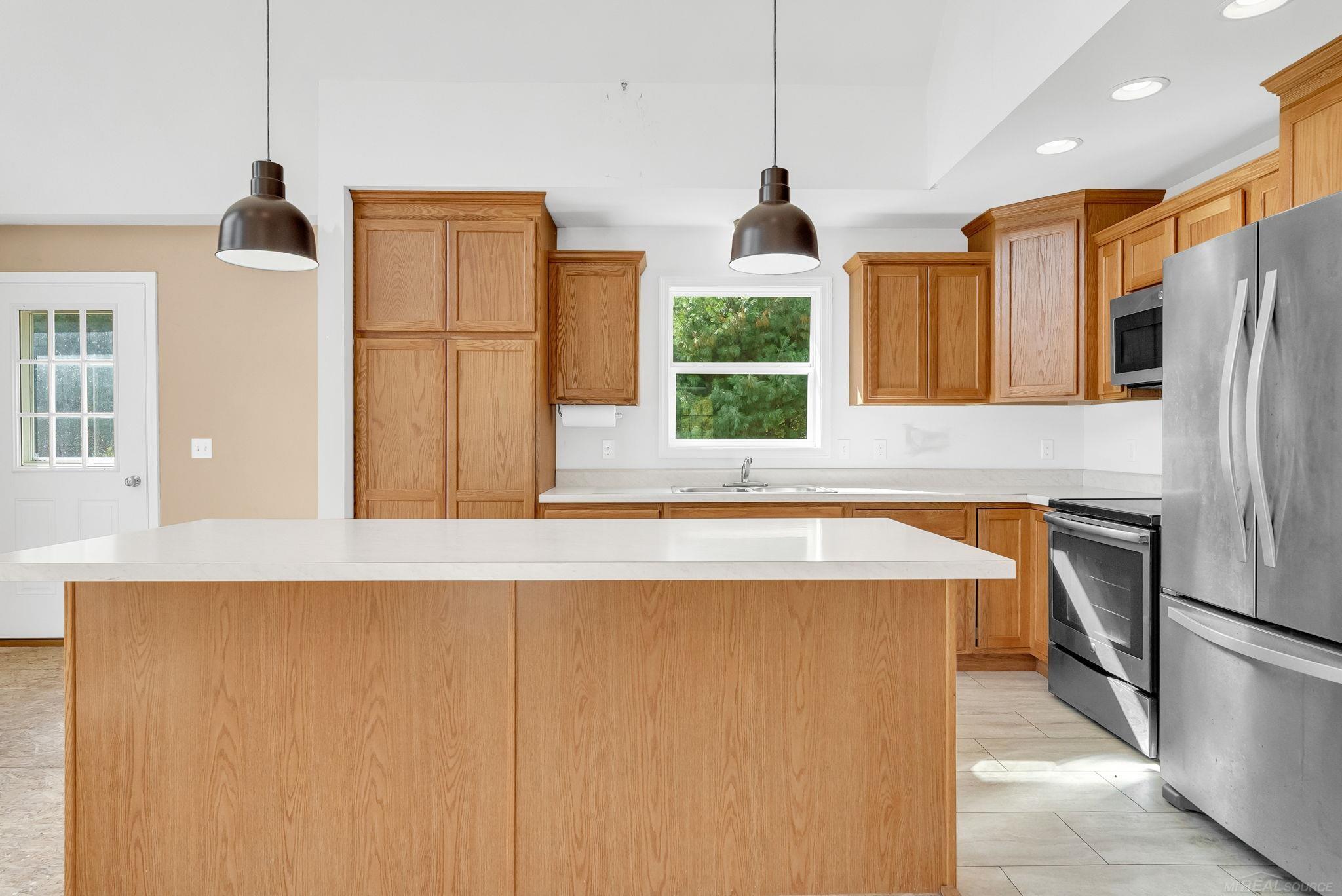 6136 Burns Line Road, Croswell, MI, 48422