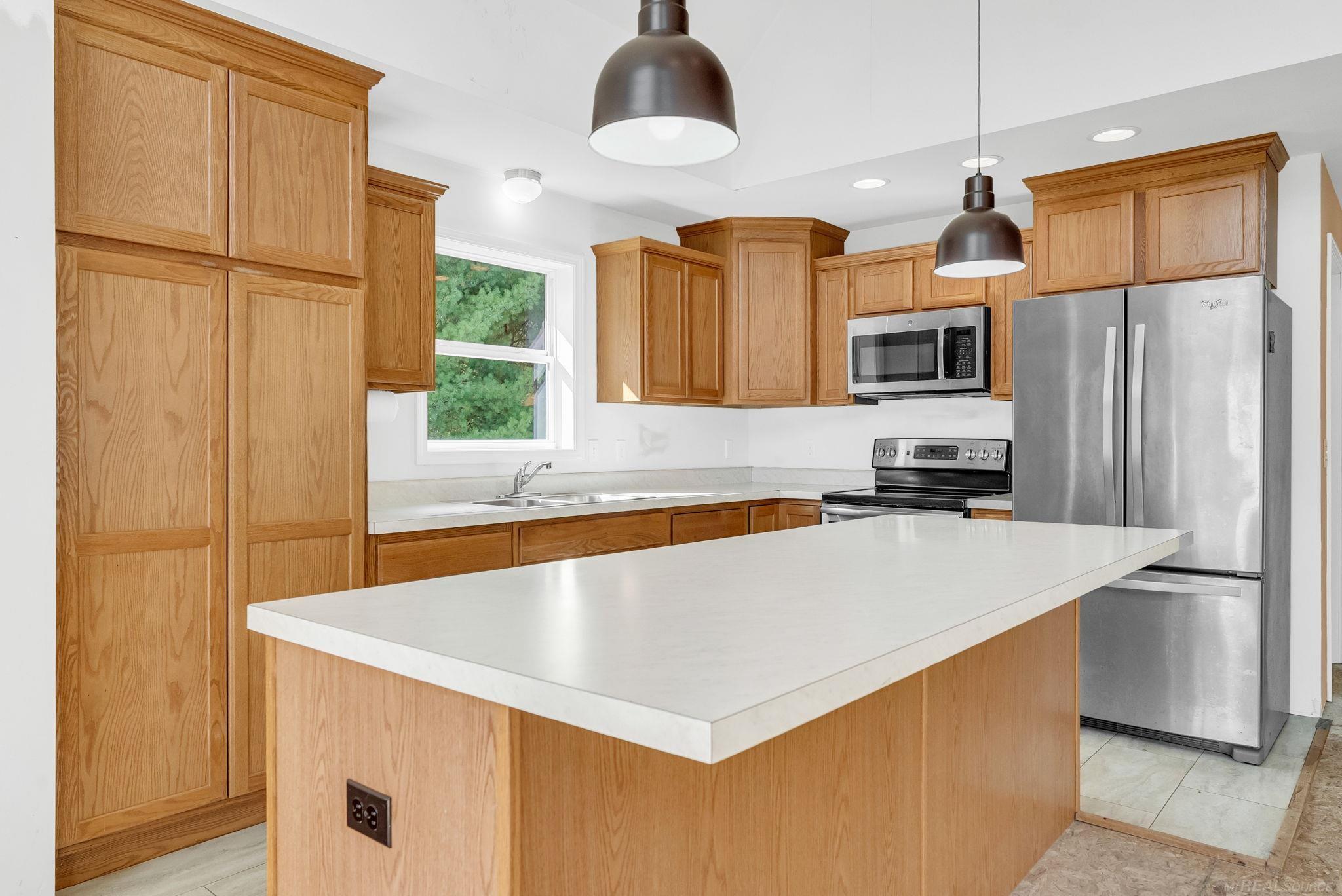 6136 Burns Line Road, Croswell, MI, 48422