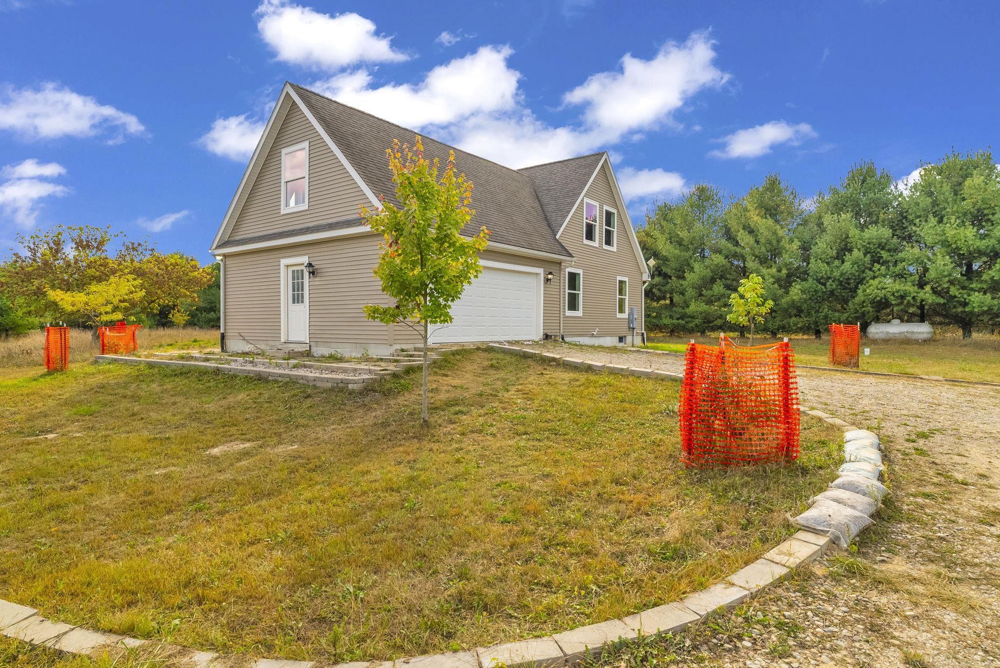 6136 Burns Line Road, Croswell, MI, 48422