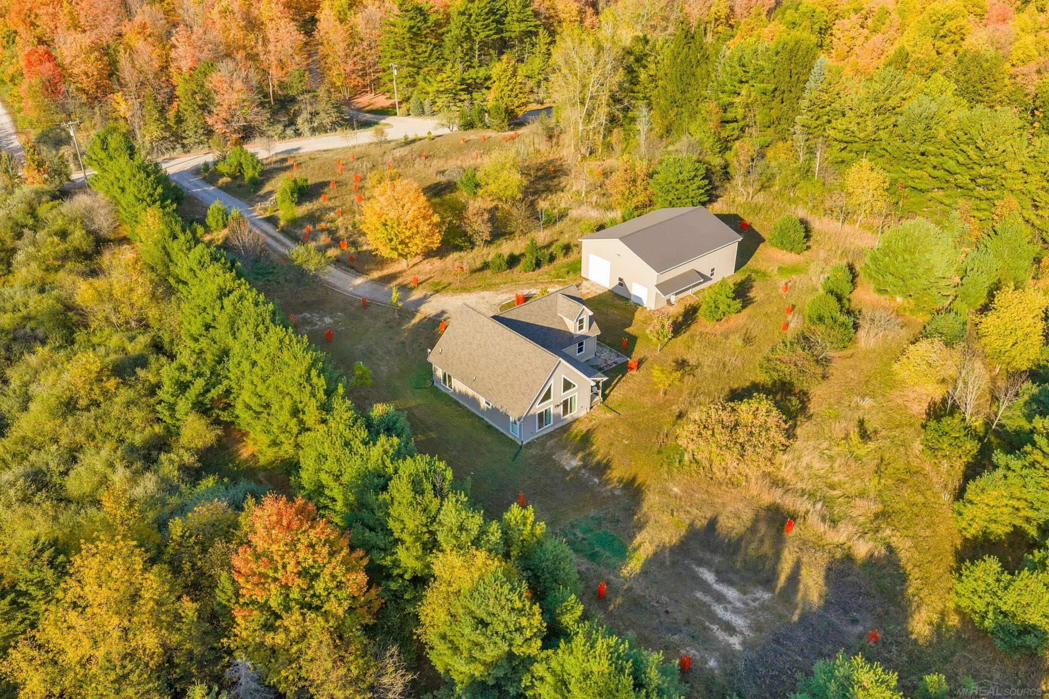 6136 Burns Line Road, Croswell, MI, 48422