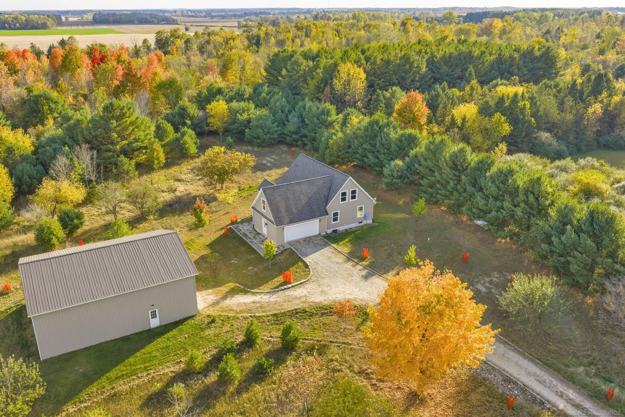 6136 Burns Line Road, Croswell, MI, 48422