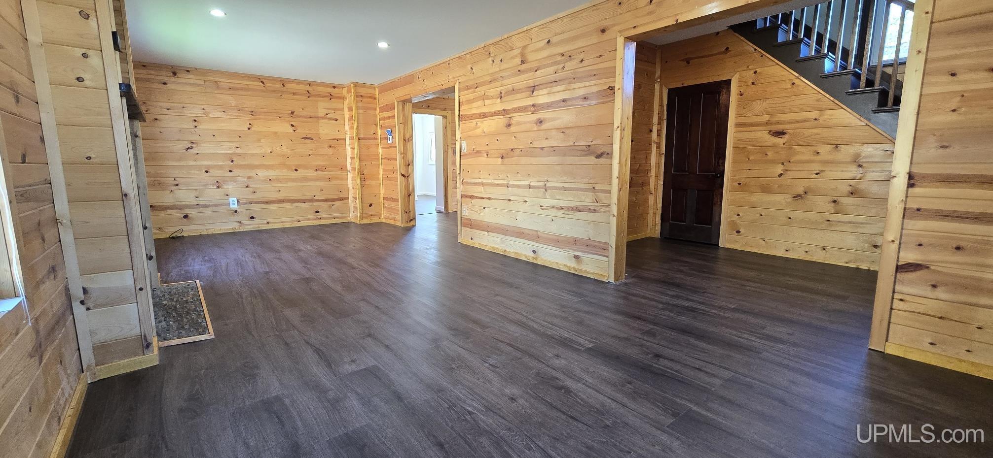 601 E Margaret Street