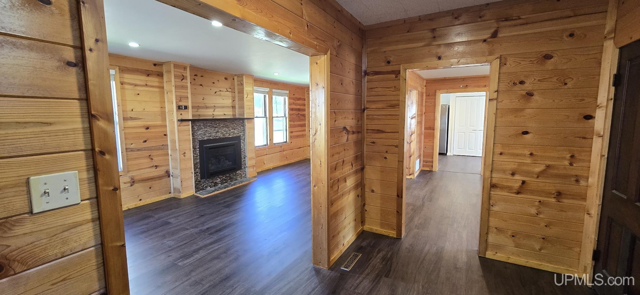 601 E Margaret Street