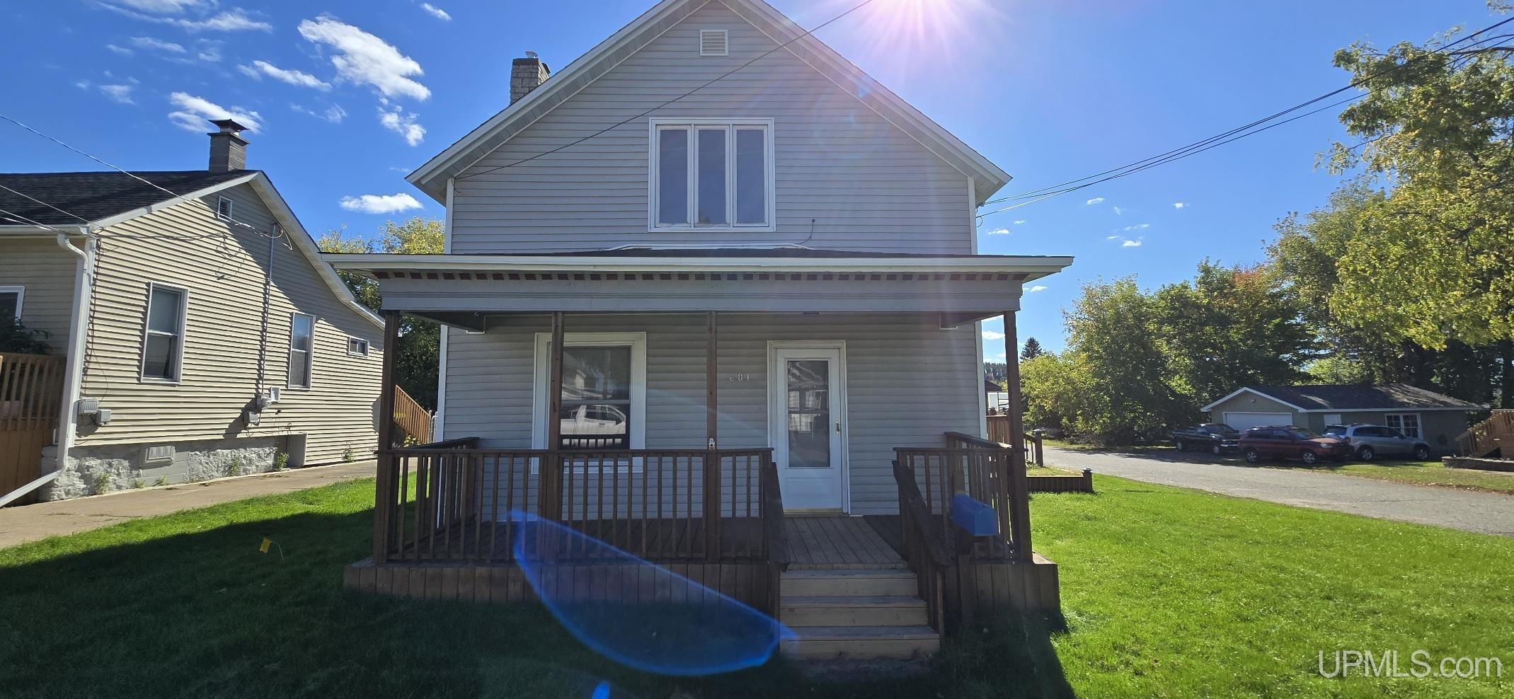 601 E Margaret Street