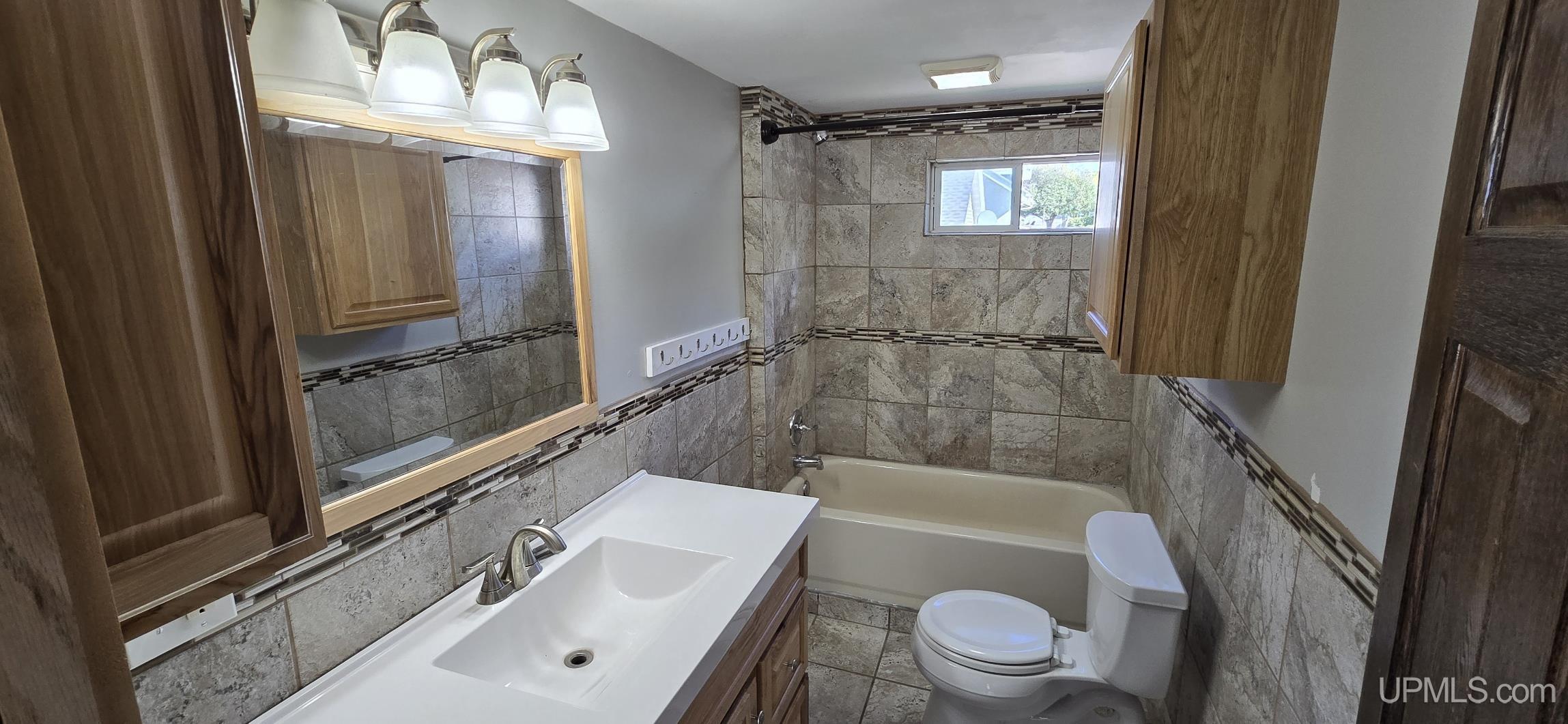 601 E Margaret Street