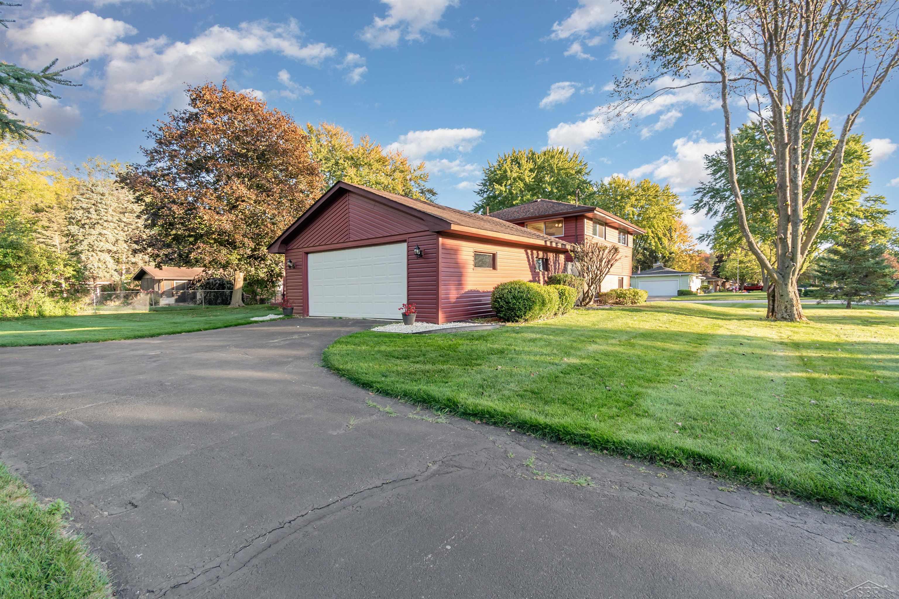 Homes for sale in Saginaw Charter Township Saginaw, MI | 5640 Ada Pl, Saginaw Charter Township Saginaw, MI 48603 | MLS# 61050191688