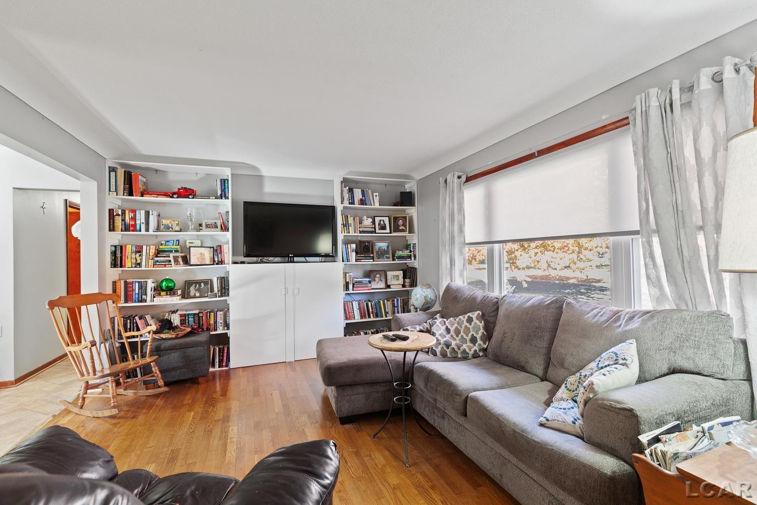 110 E South Street, Adrian, MI, 49221