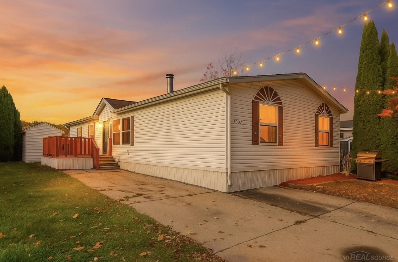 Homes for sale in Columbus Township St Clair, MI | 1332 Aspen St, Columbus Township St Clair, MI 48063 | MLS# 58050193208