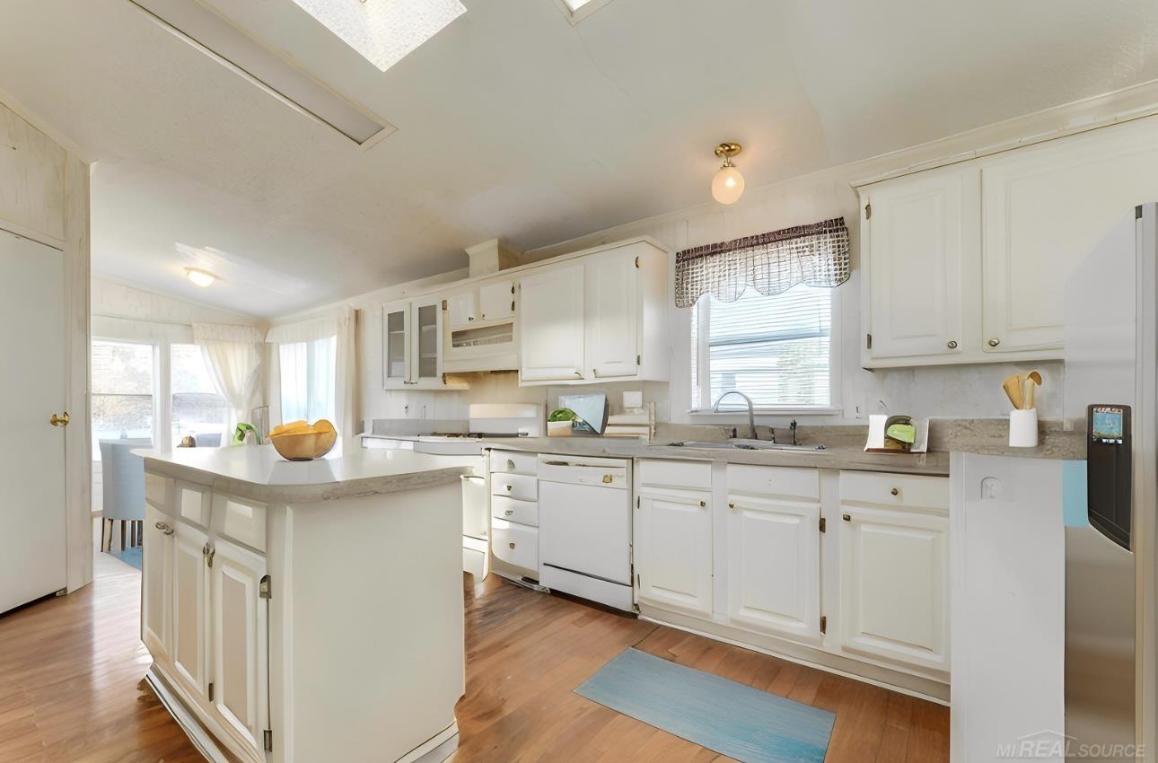 Homes for sale in Columbus Township St Clair, MI | 1332 Aspen St, Columbus Township St Clair, MI 48063 | MLS# 58050193208