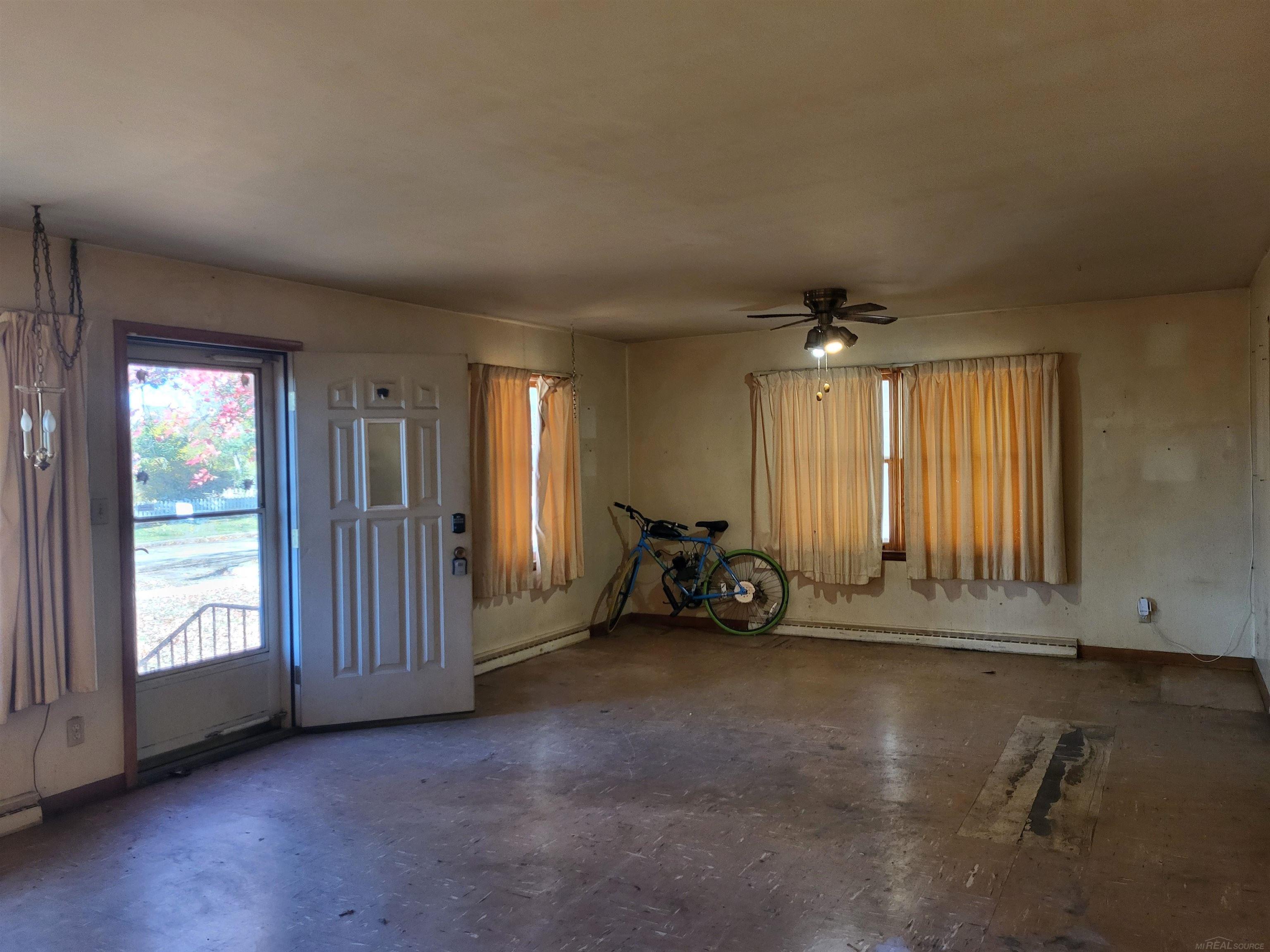 Homes for sale in Muskegon Charter Township Muskegon, MI | 1532 Leahy St, Muskegon Charter Township Muskegon, MI 49442 | MLS# 58050193449