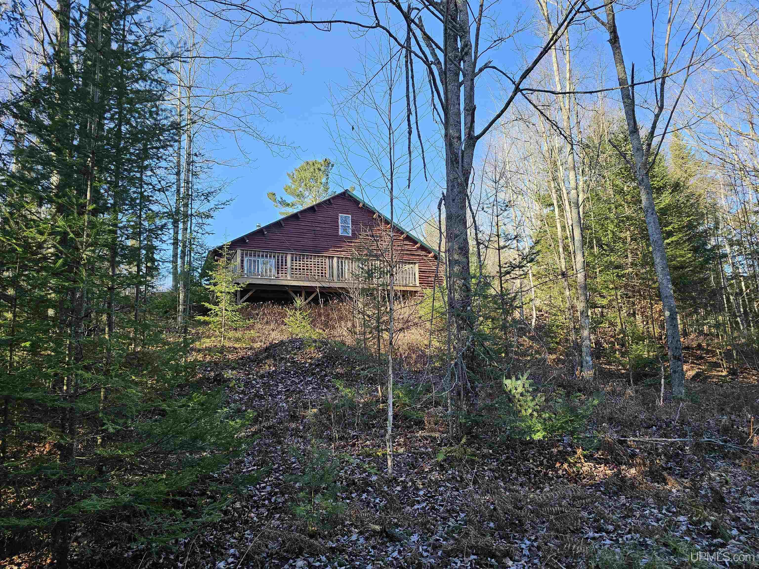 2 bedroom single family in Rapid River, Michigan