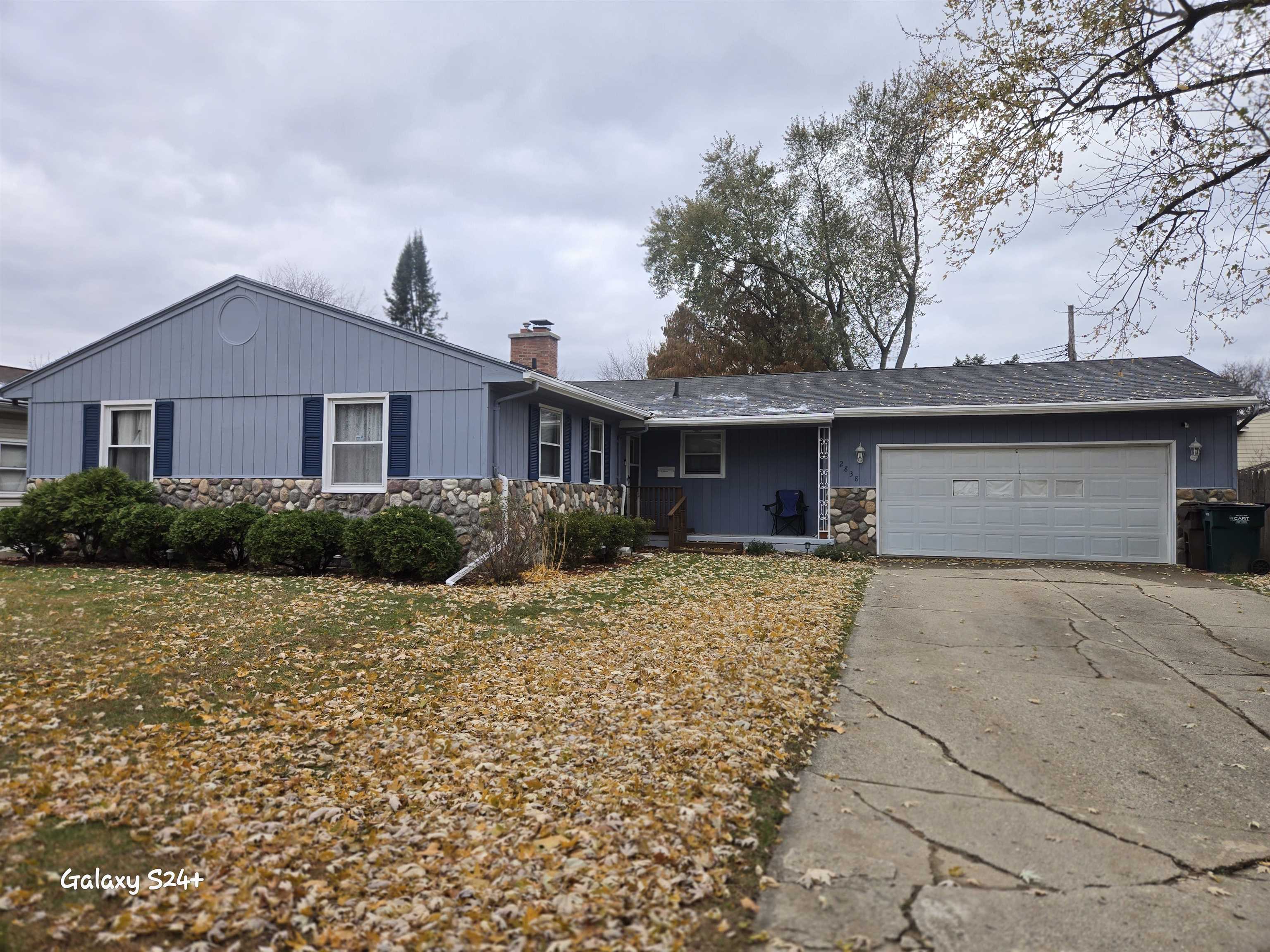 Homes for sale in Lansing City Ingham, MI | 2838 Sunderland Rd, Lansing City Ingham, MI 48911 | MLS# 60050195133