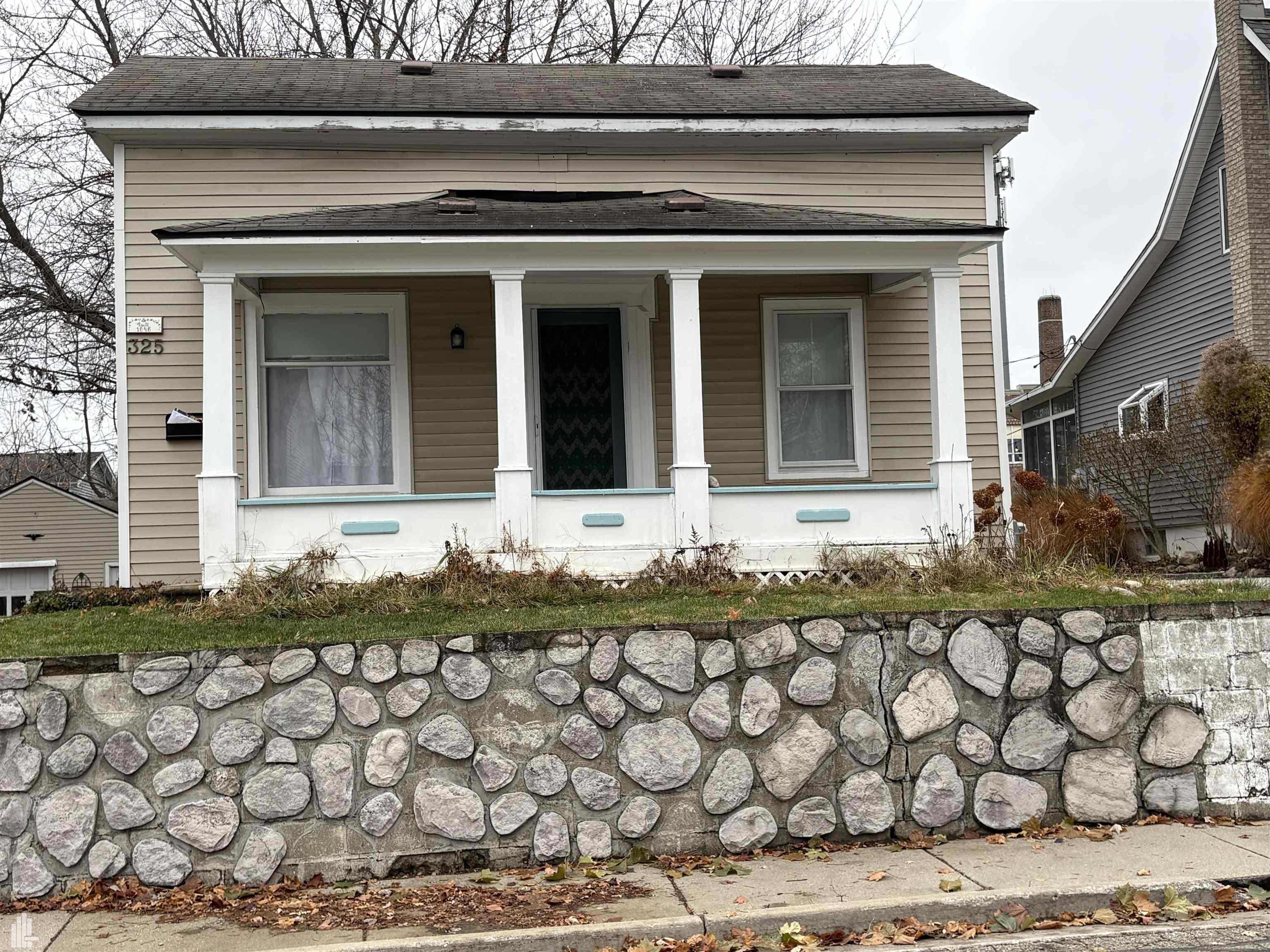 Homes for sale in Lake Orion Village Oakland, MI | 325 N Broadway St, Lake Orion Village Oakland, MI 48362 | MLS# 58050195173