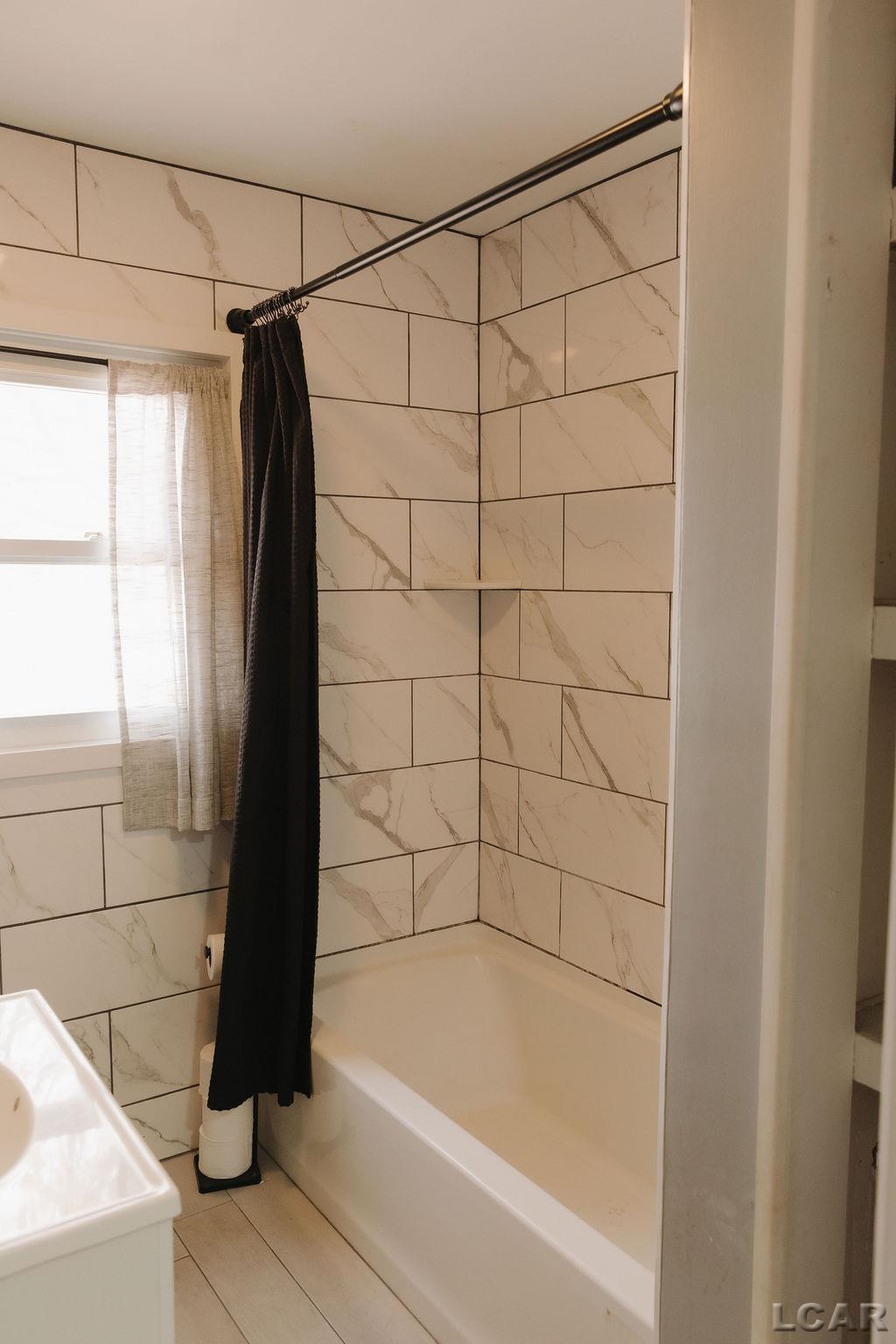 2281 Fairview Drive, Adrian, MI, 49221