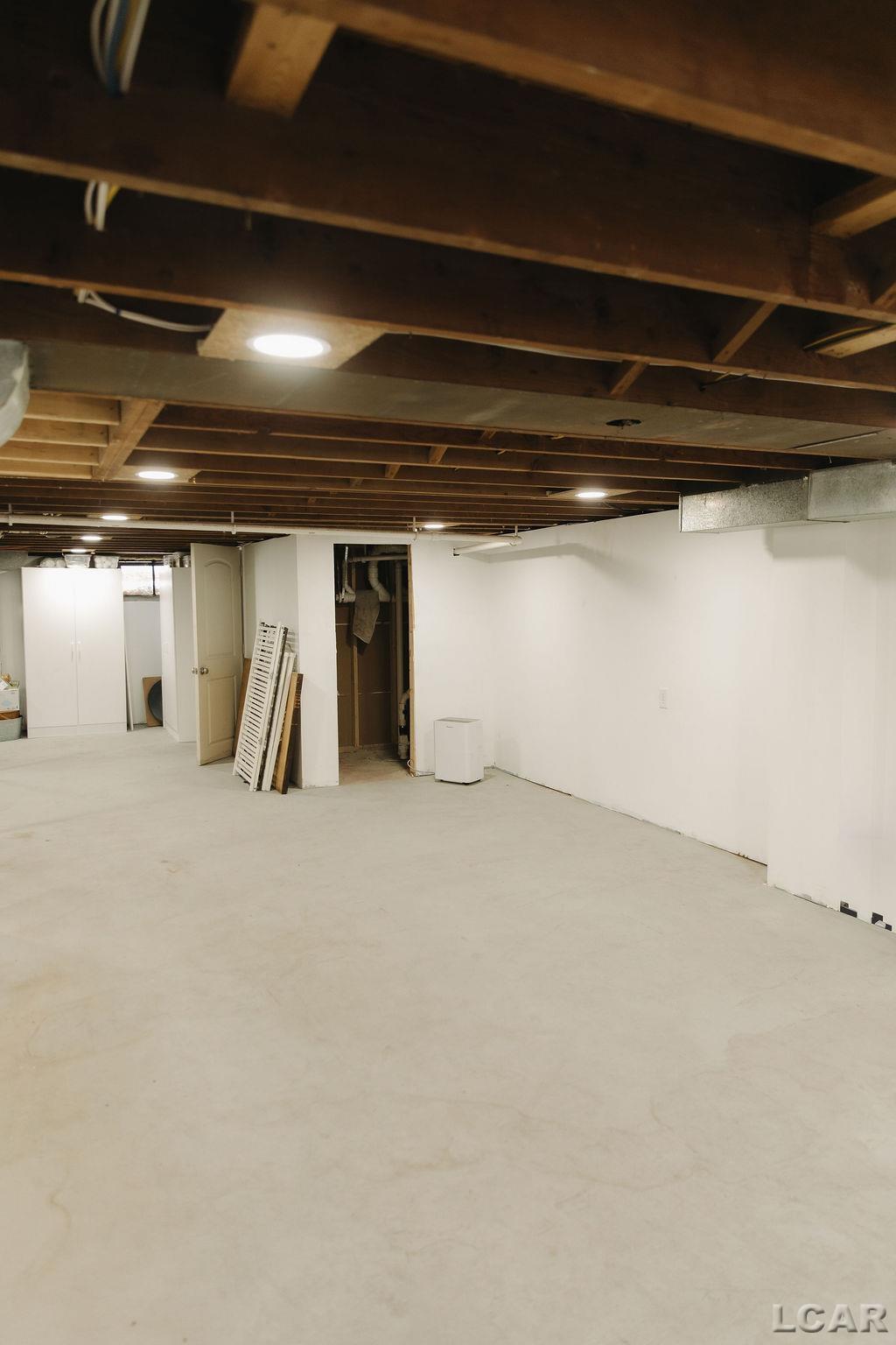 2281 Fairview Drive, Adrian, MI, 49221